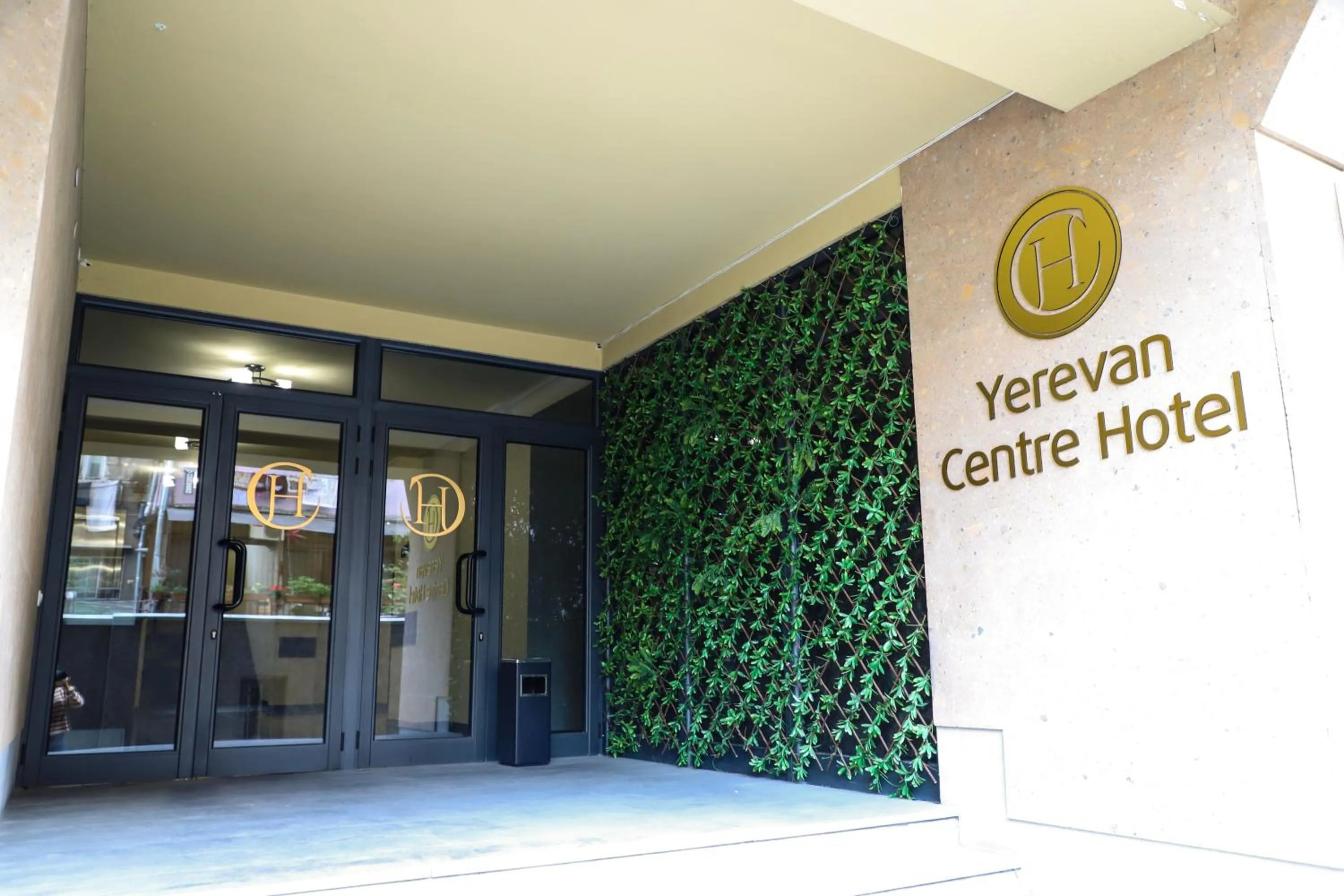 Property building in Yerevan Centre Hotel