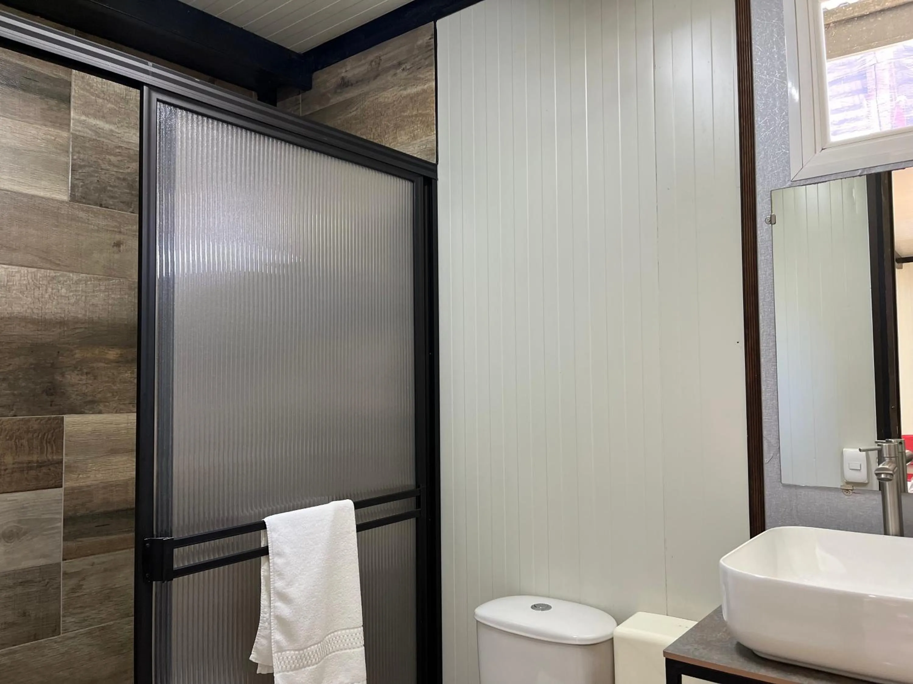 Bathroom in Hotel & Golf Isak Aeropuerto