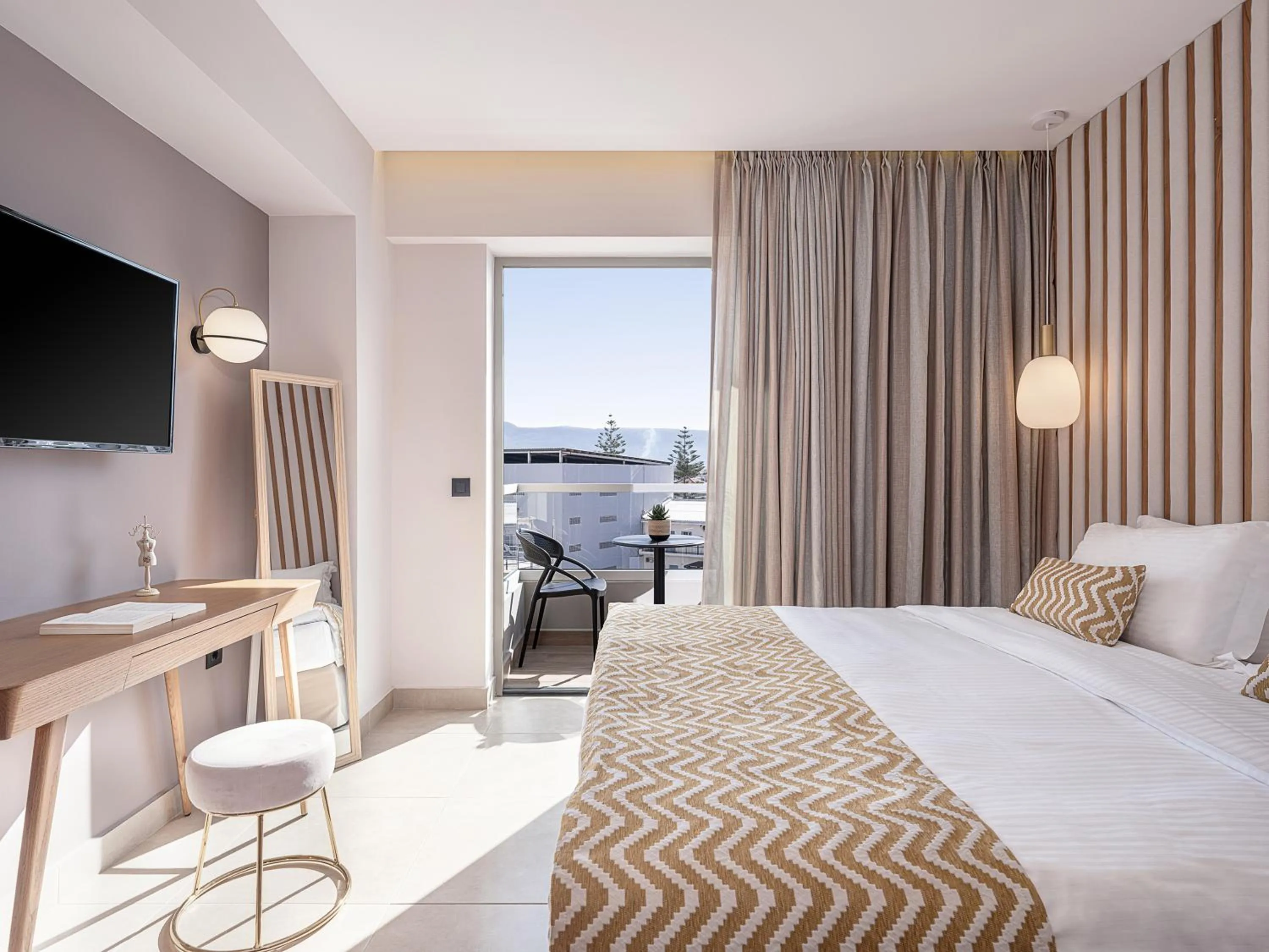 View (from property/room), Bed in M City Hotel