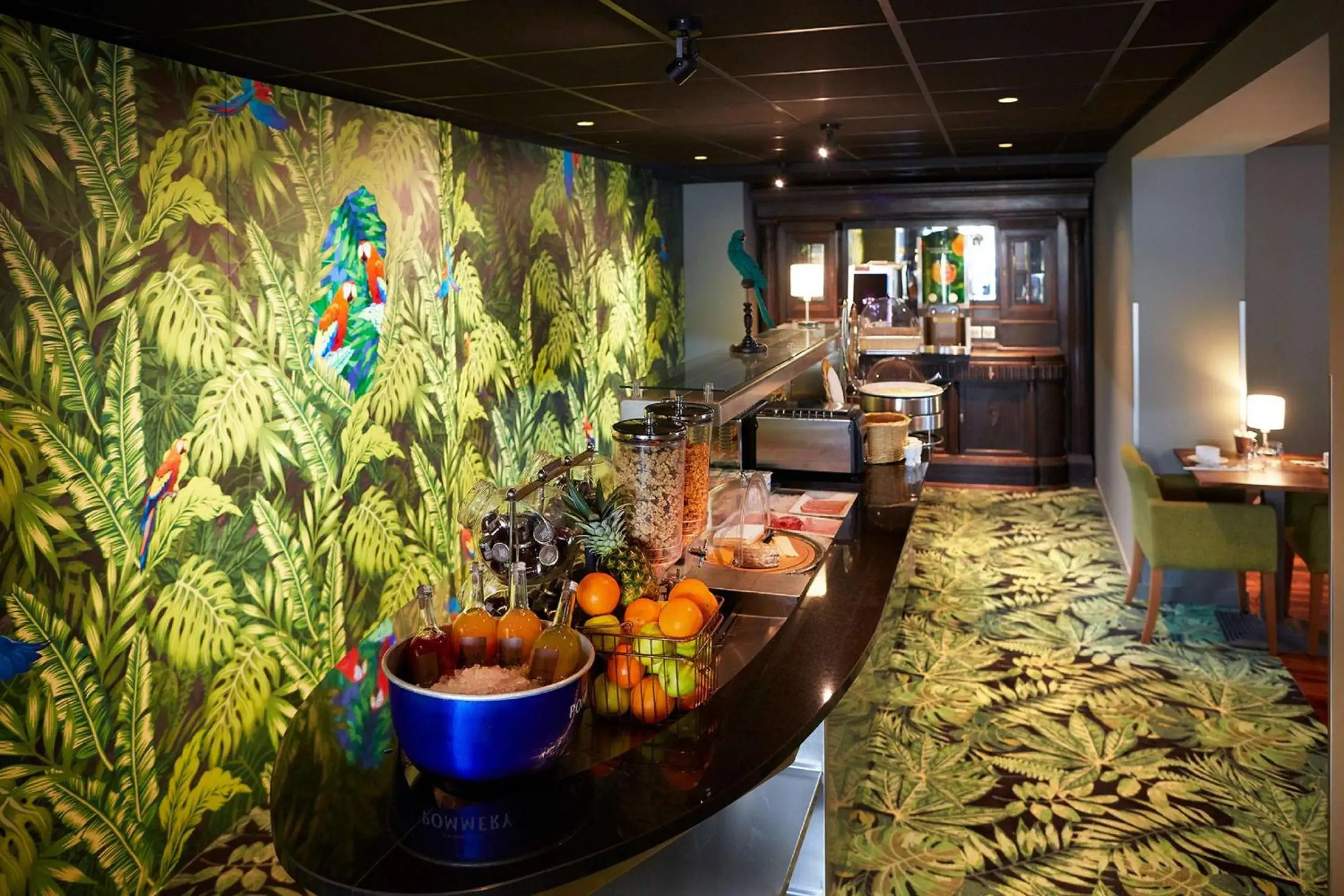 Restaurant/places to eat in Best Western Plus Clos Syrah Restaurant/places to eat in Best Western Plus Clos Syrah