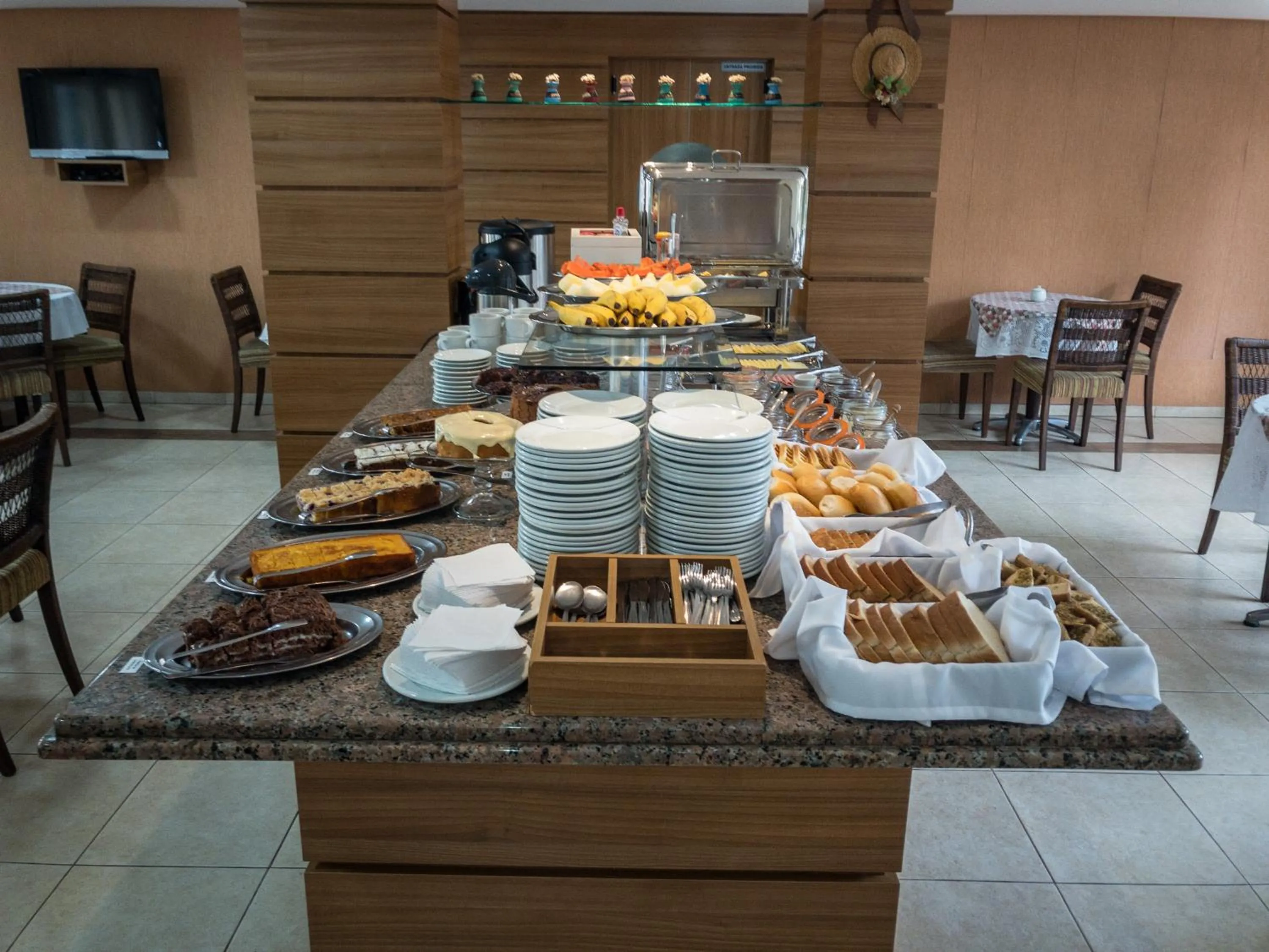 Breakfast in Pousada Serrana