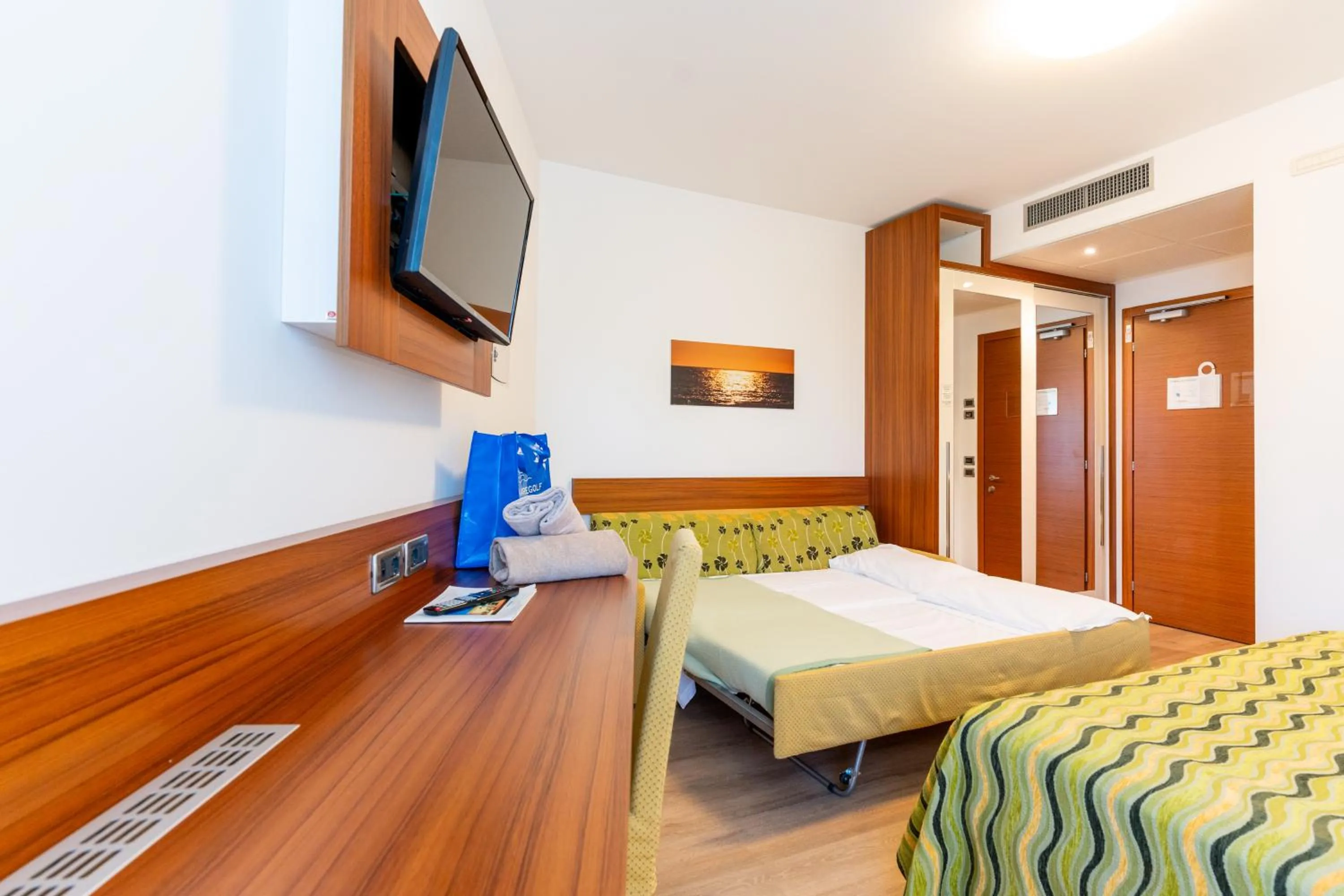 Bed in Hotel Maregolf