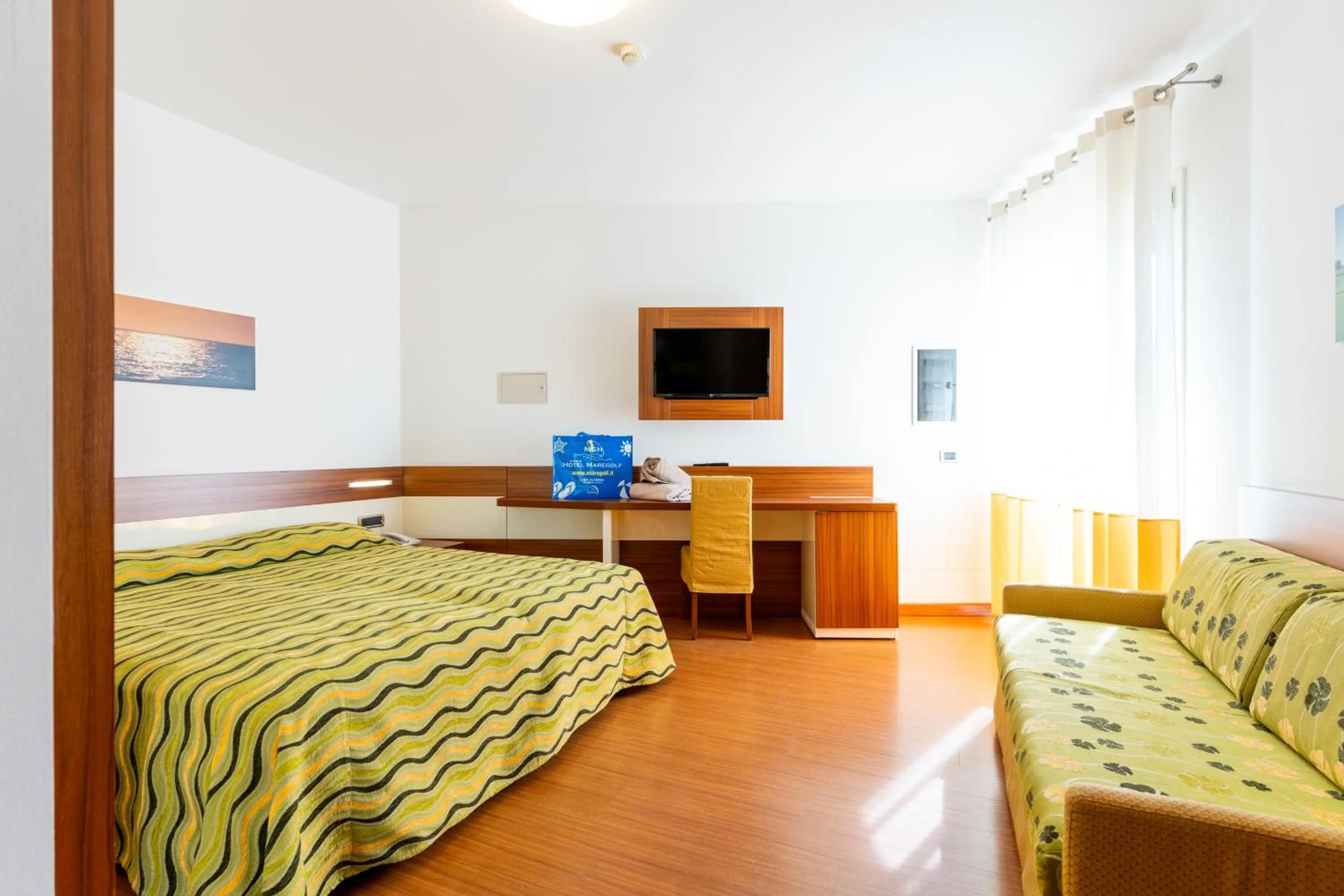 Bed in Hotel Maregolf