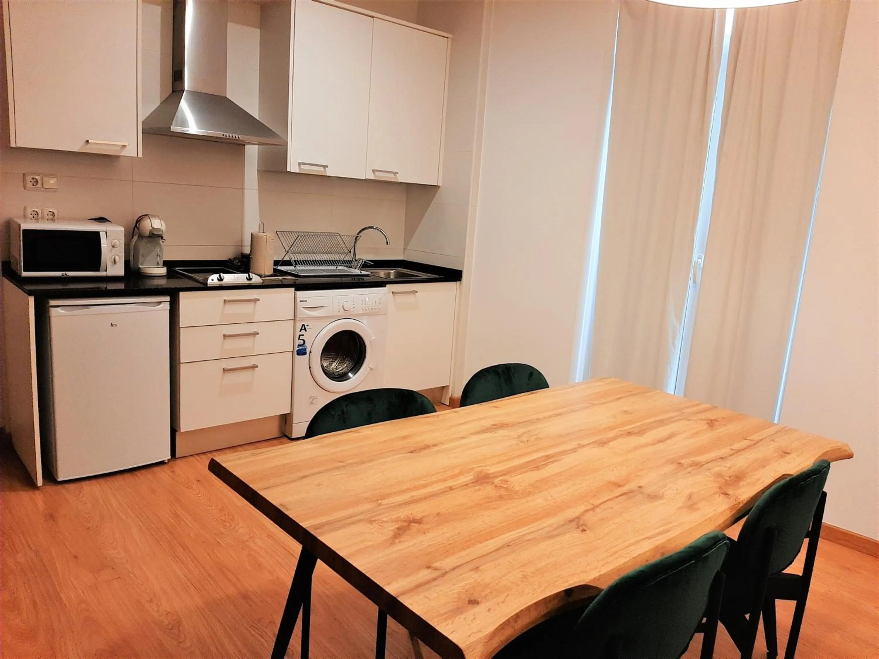 kitchen in The Lucky Flats - Artilleros
