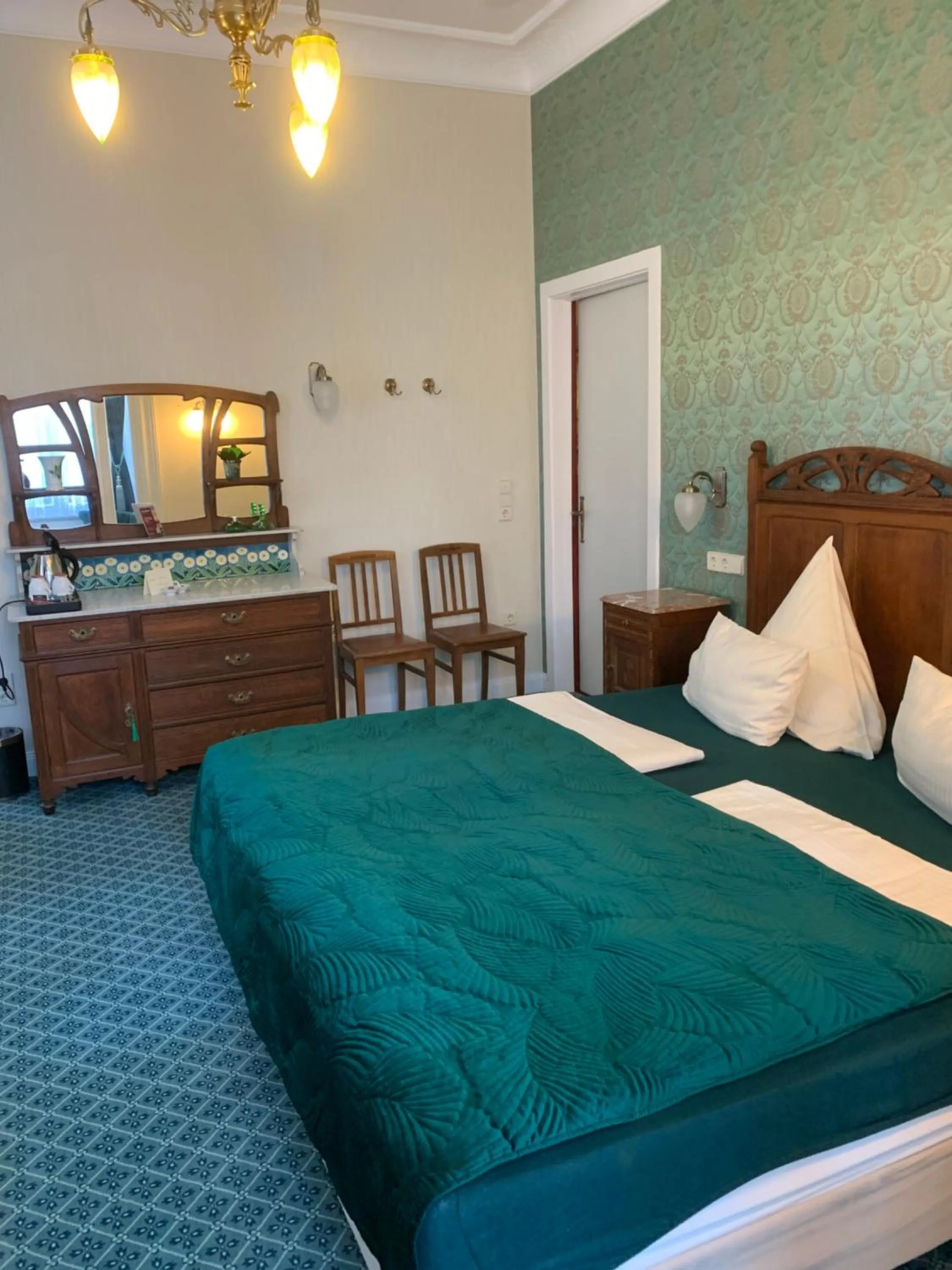 Bed in Hotel Seeufer