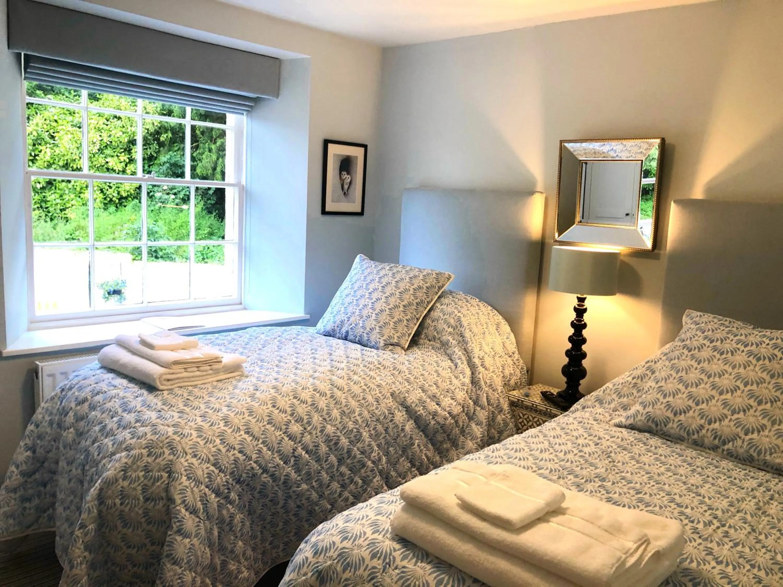 Bed in The Red Lion Hotel