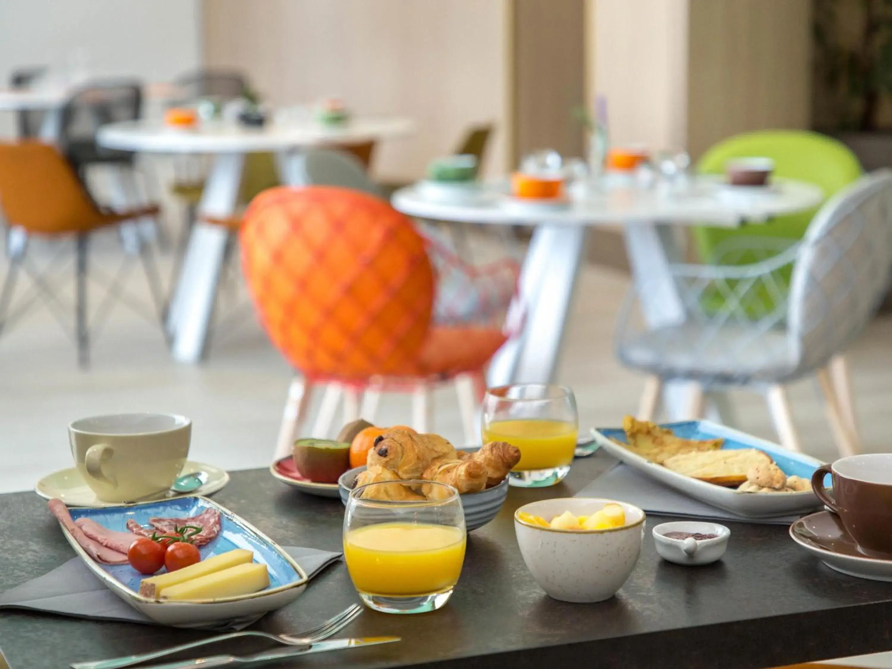 Breakfast in Ibis Cavaillon Portes du Luberon Breakfast in Ibis Cavaillon Portes du Luberon