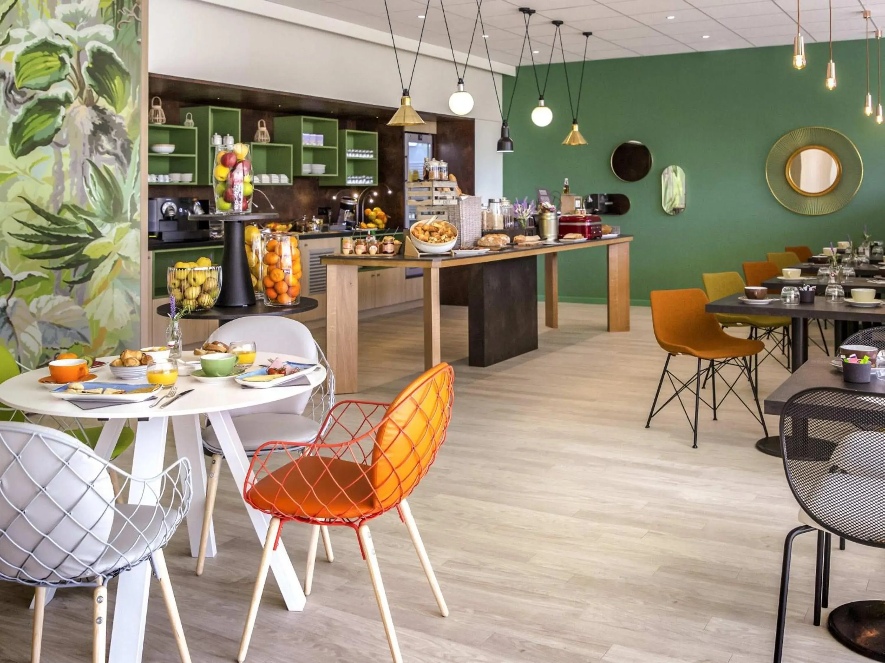 Breakfast in Ibis Cavaillon Portes du Luberon Breakfast in Ibis Cavaillon Portes du Luberon