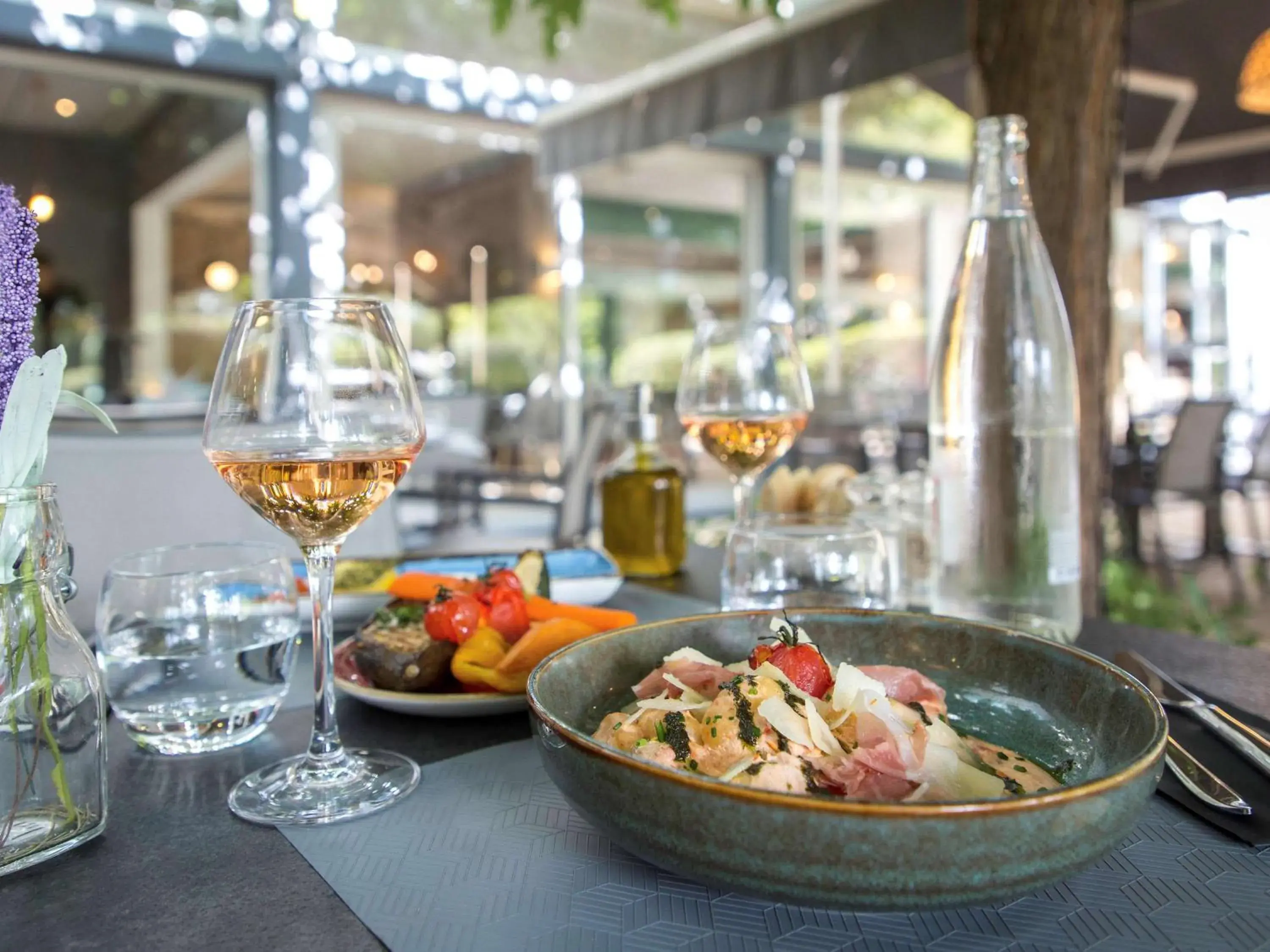 Restaurant/places to eat in Ibis Cavaillon Portes du Luberon Restaurant/places to eat in Ibis Cavaillon Portes du Luberon