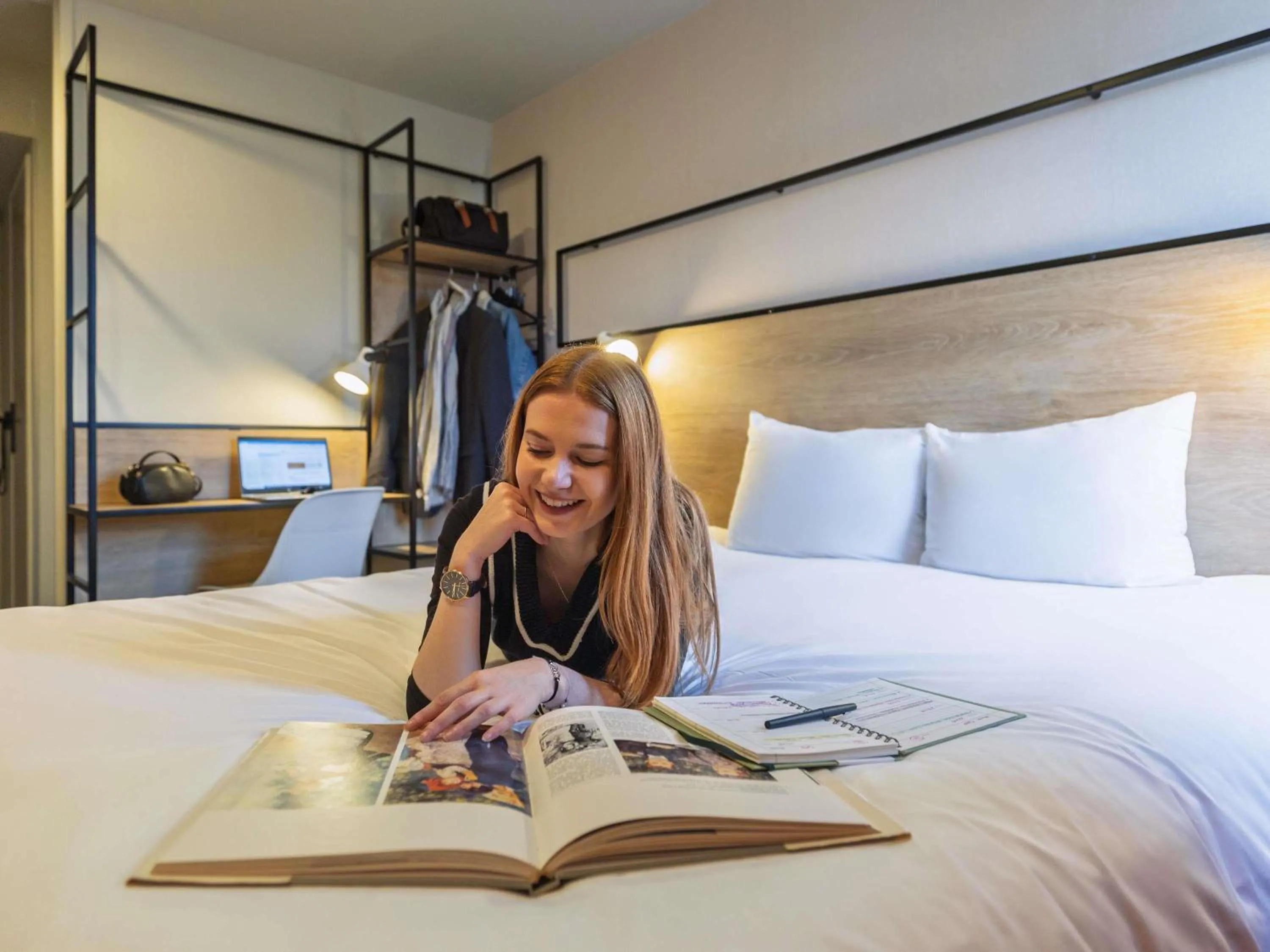 Bedroom, Bed in ibis Metz Centre Cathedrale