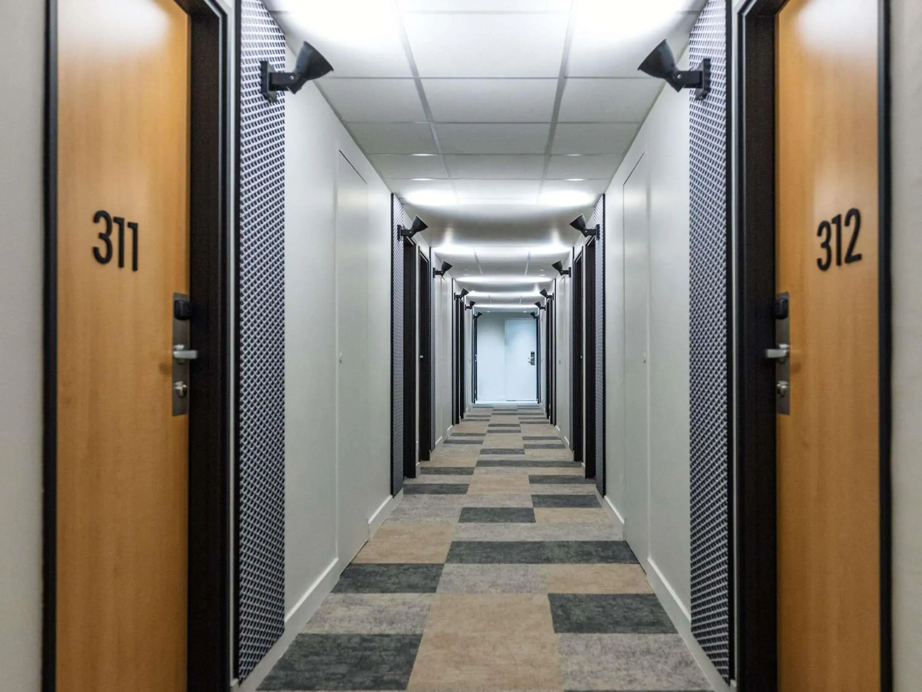 Bedroom in ibis Metz Centre Cathedrale Bedroom in ibis Metz Centre Cathedrale