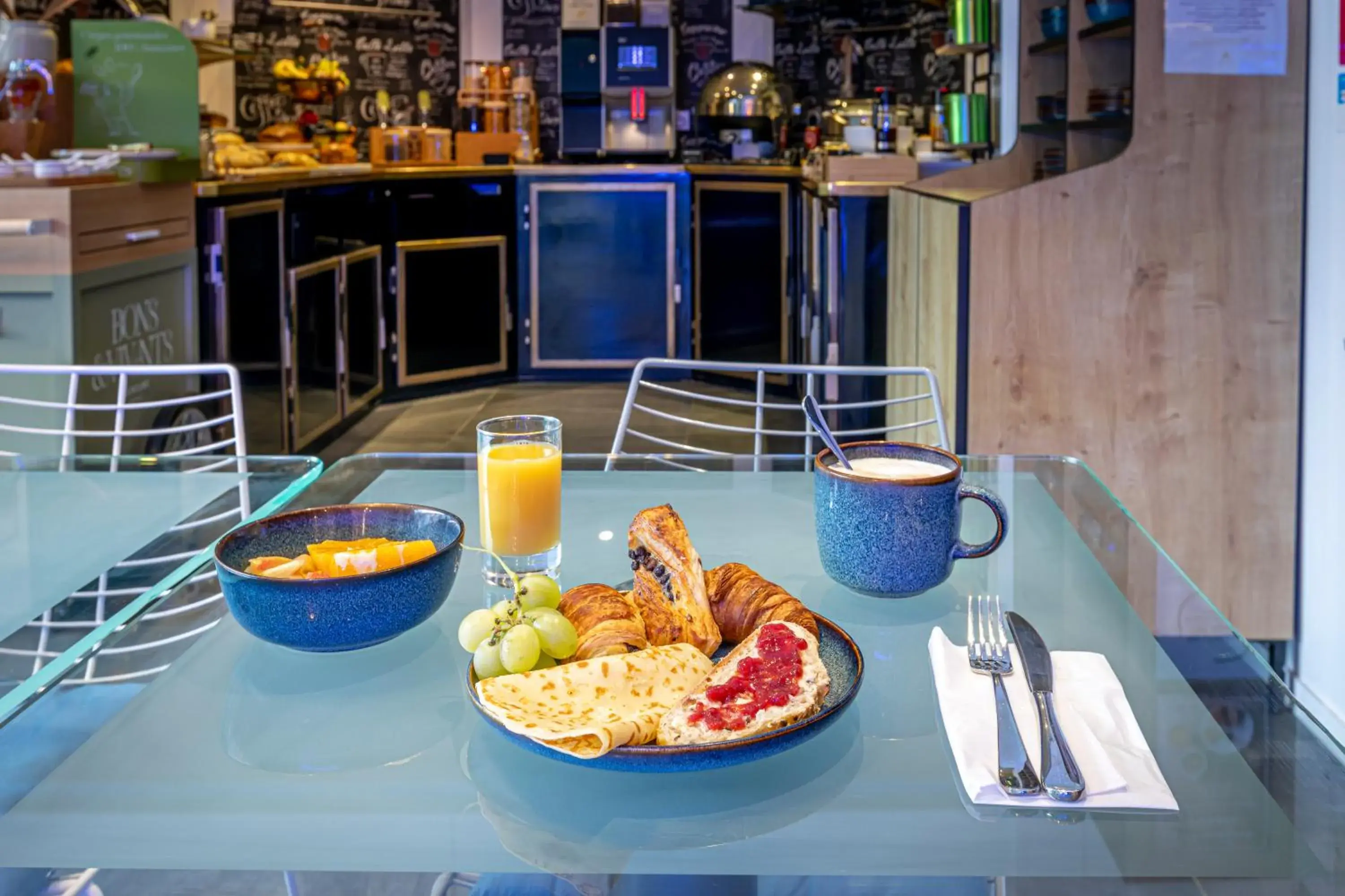 Breakfast in Mercure Paris Malakoff Parc des Expositions Breakfast in Mercure Paris Malakoff Parc des Expositions