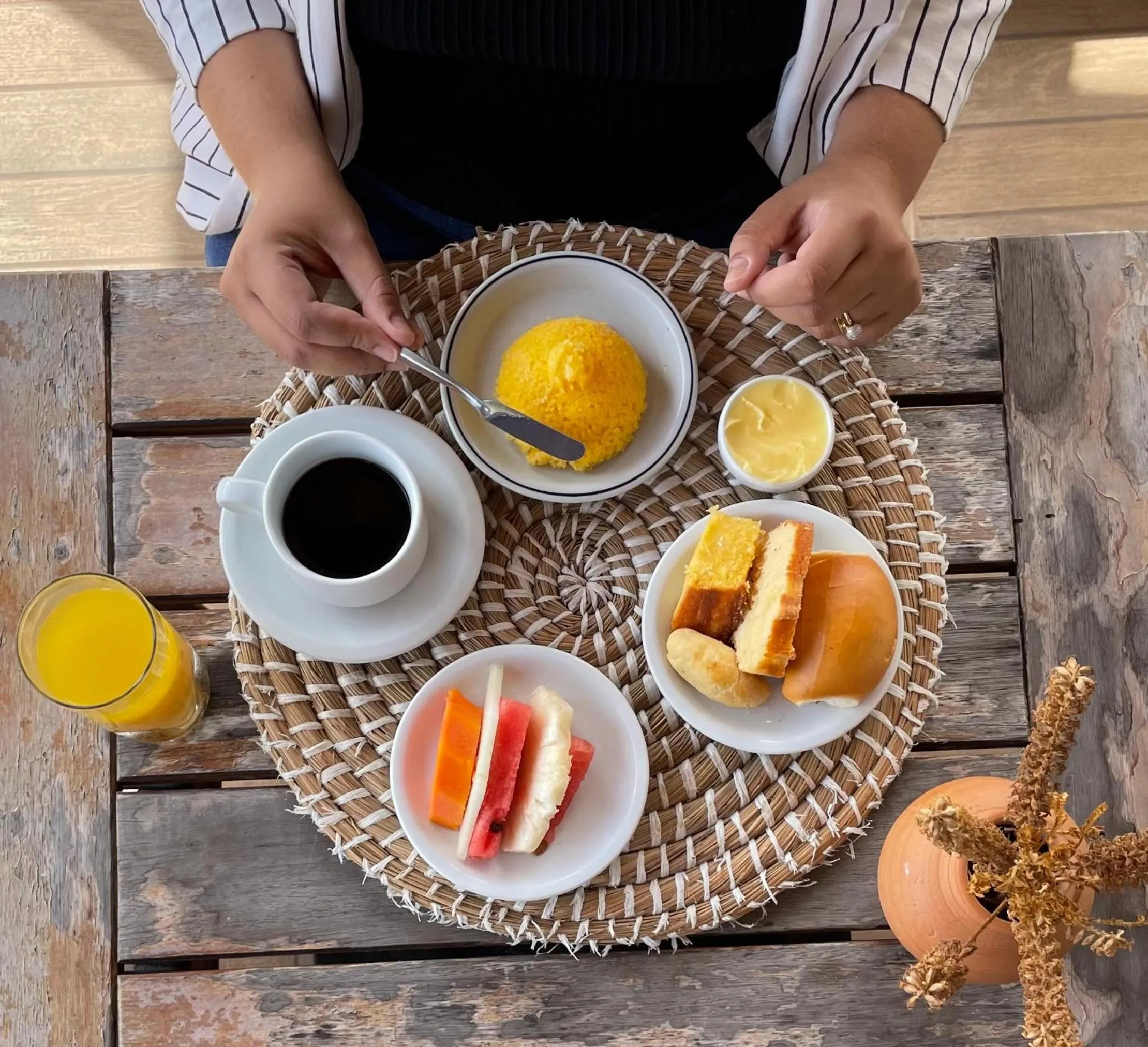 Breakfast in Belaris Hotel Executivo