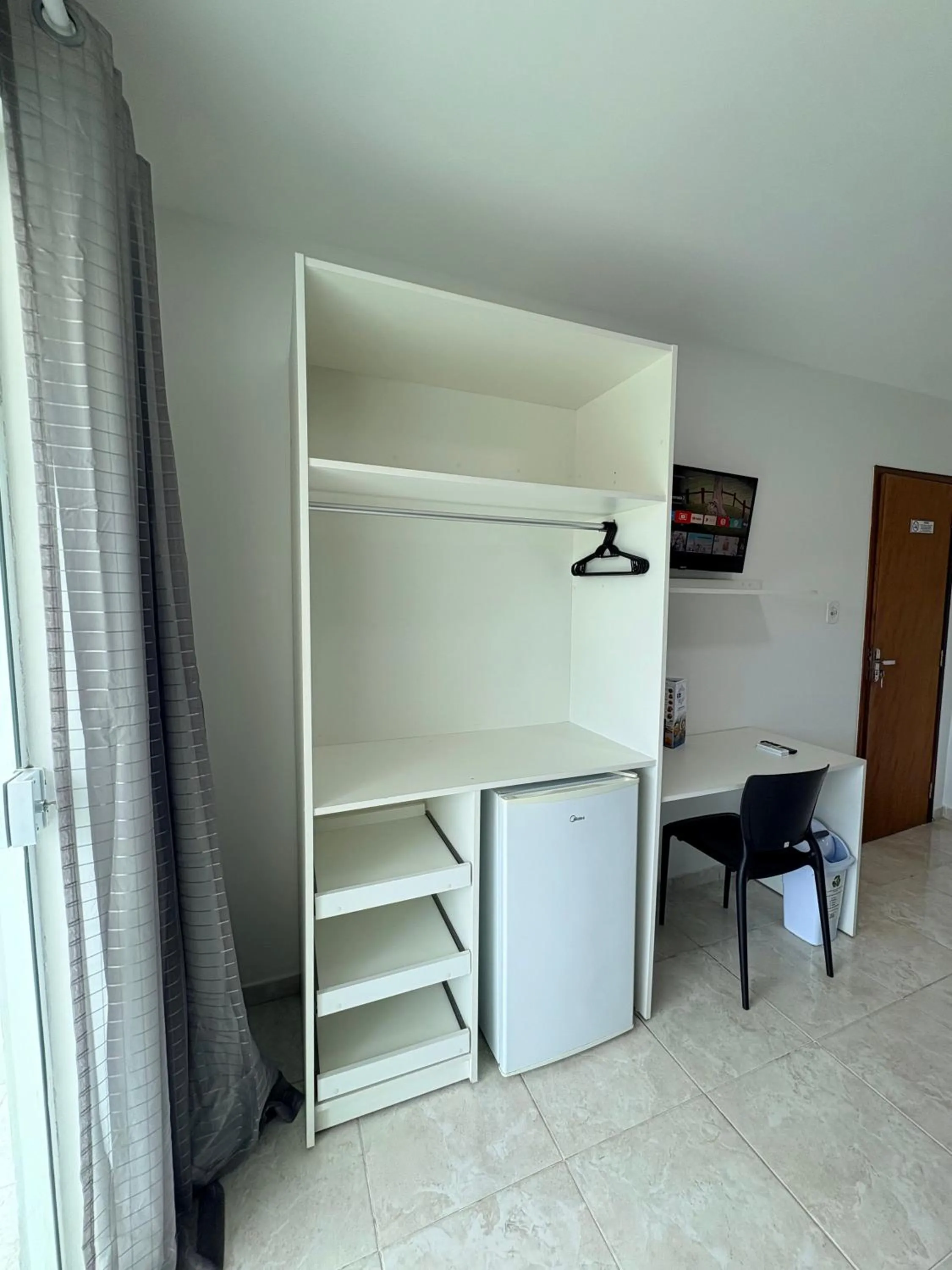 wardrobe in Belaris HOTEL EXECUTIVO - Próximo a Praia do Calhau