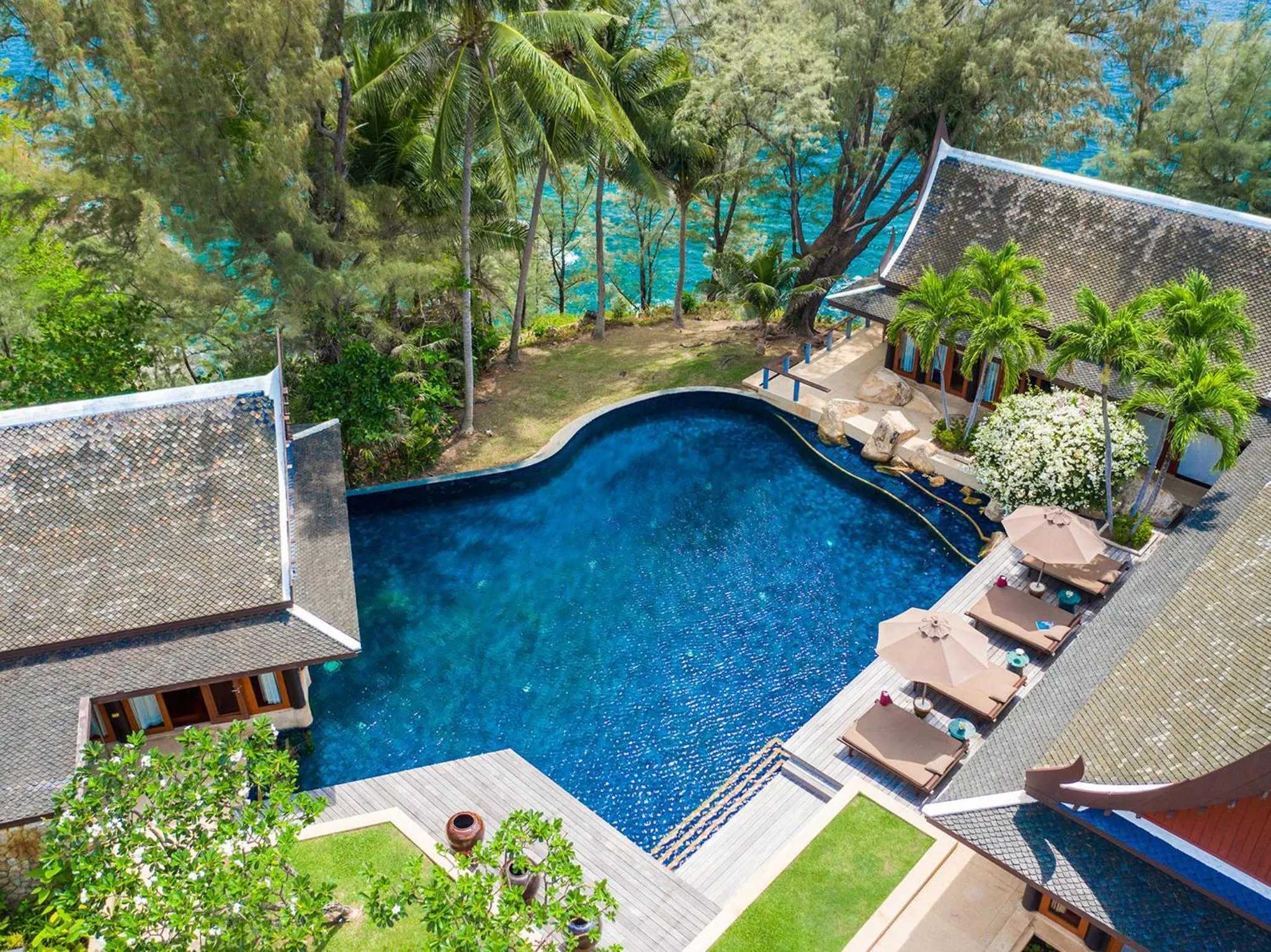 Property building in Villa Chada