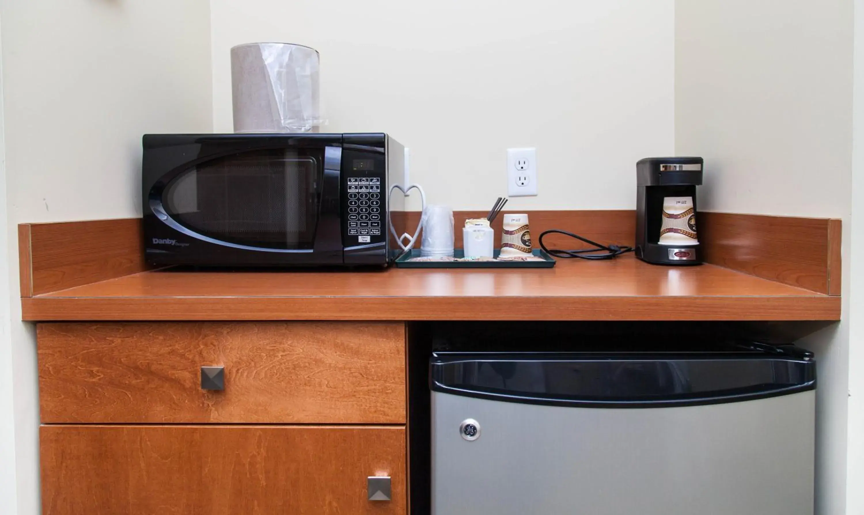 Standard Room with Two Queen Beds in Hinton Lodge Standard Room with Two Queen Beds in Hinton Lodge