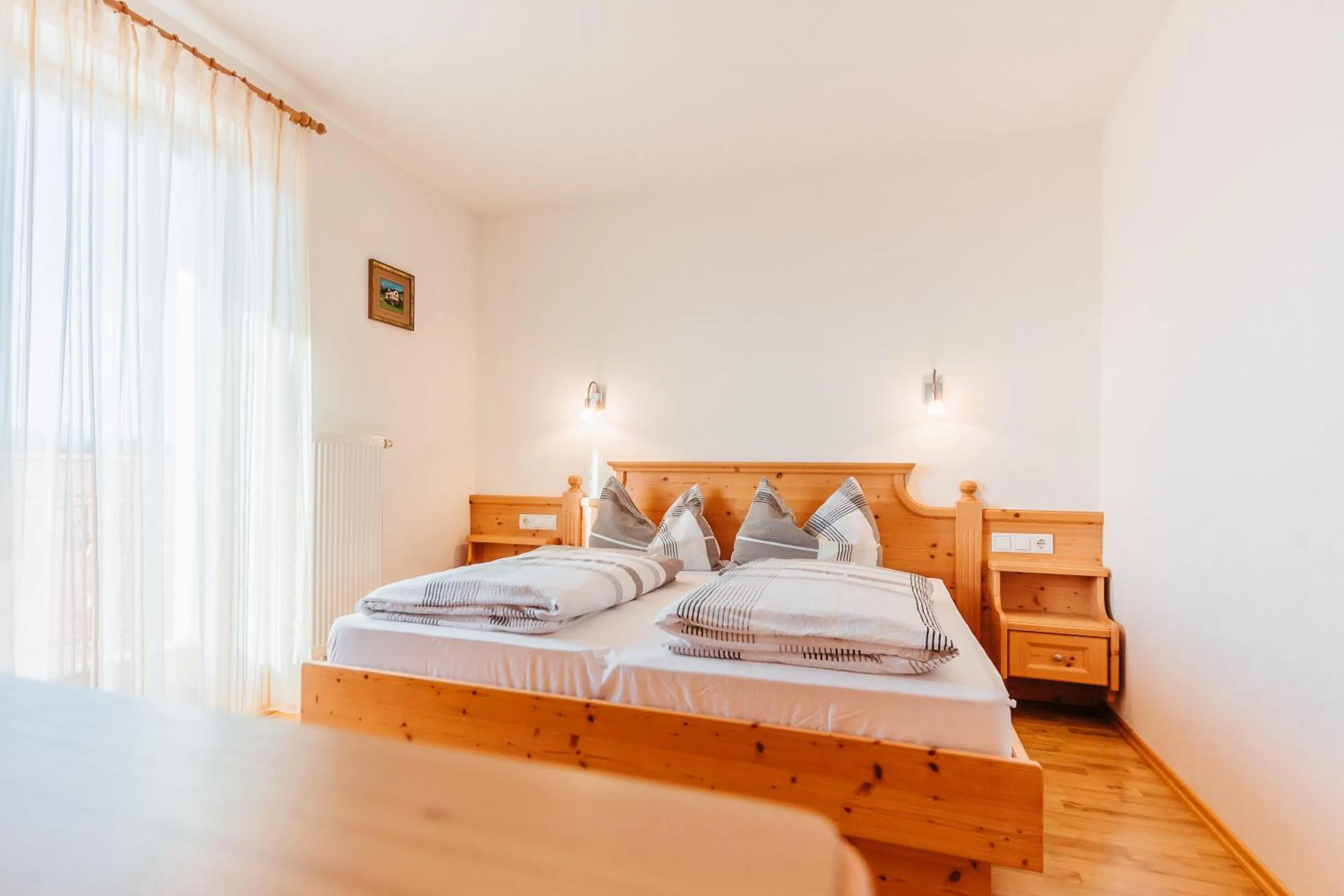 Photo of the whole room, Bed in Residence Speckerhof