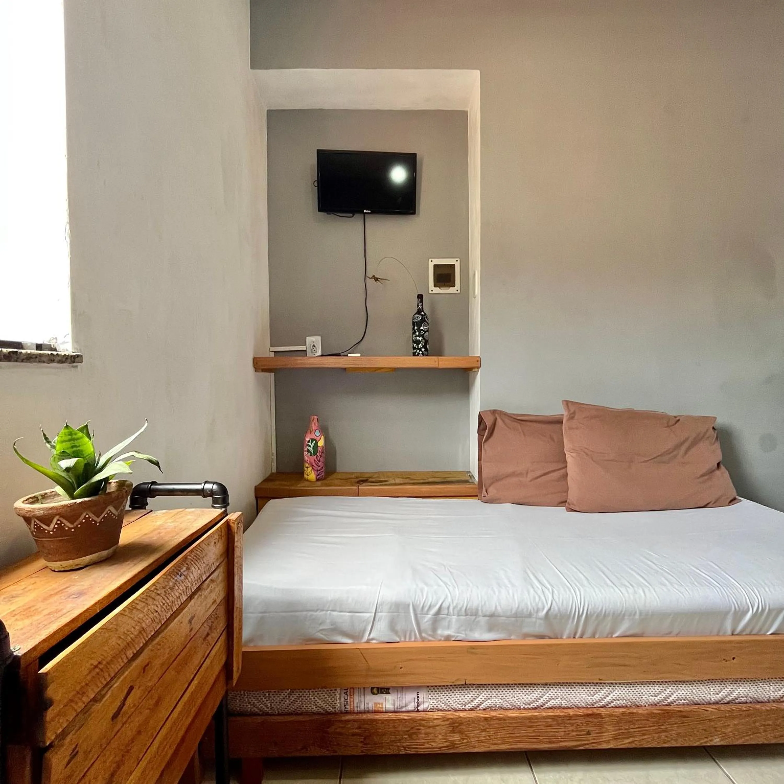 Photo of the whole room, Bed in Chamos Hostel Cultural