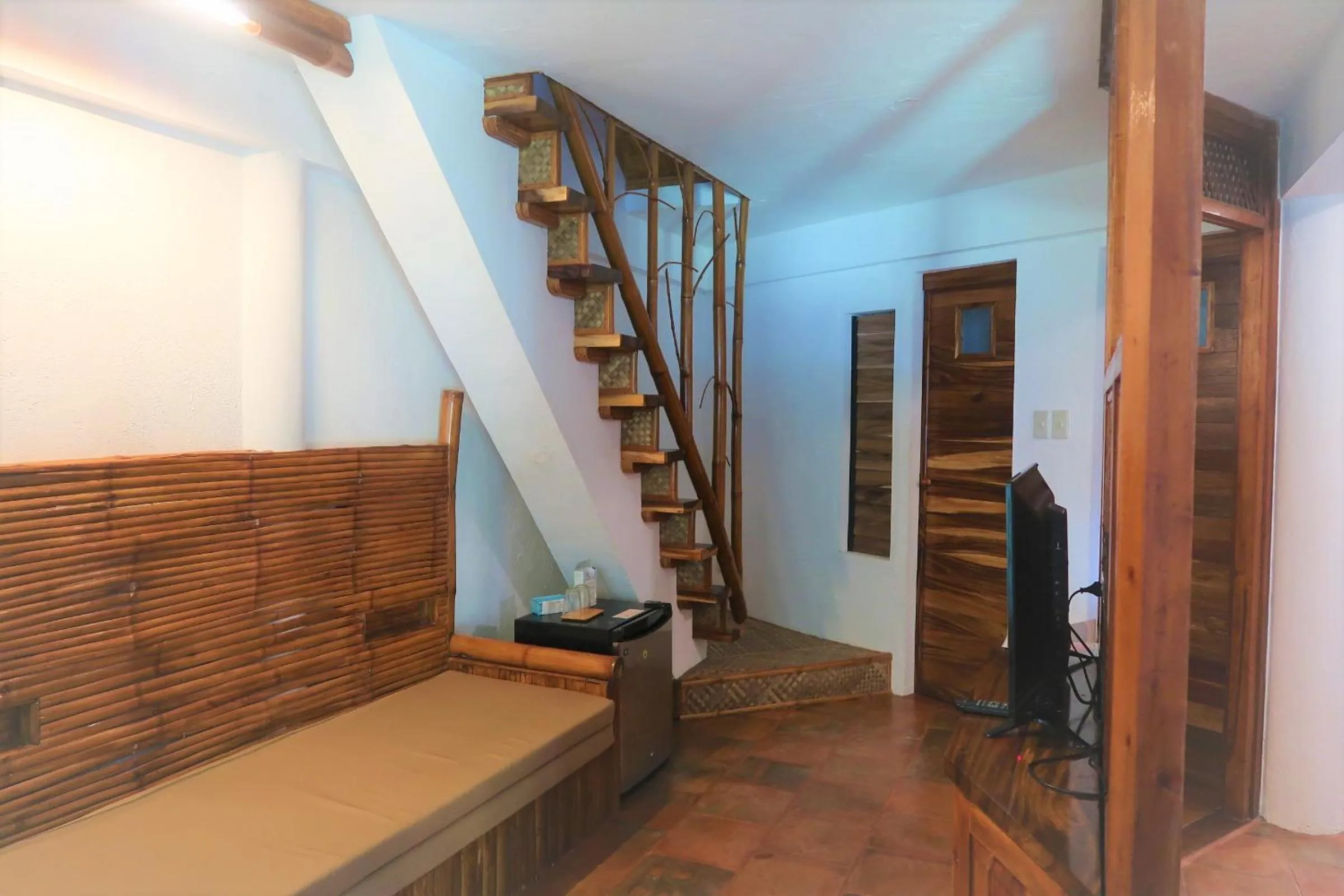 VILLA MARMARINE BEACH RESORT & RESTAURANT