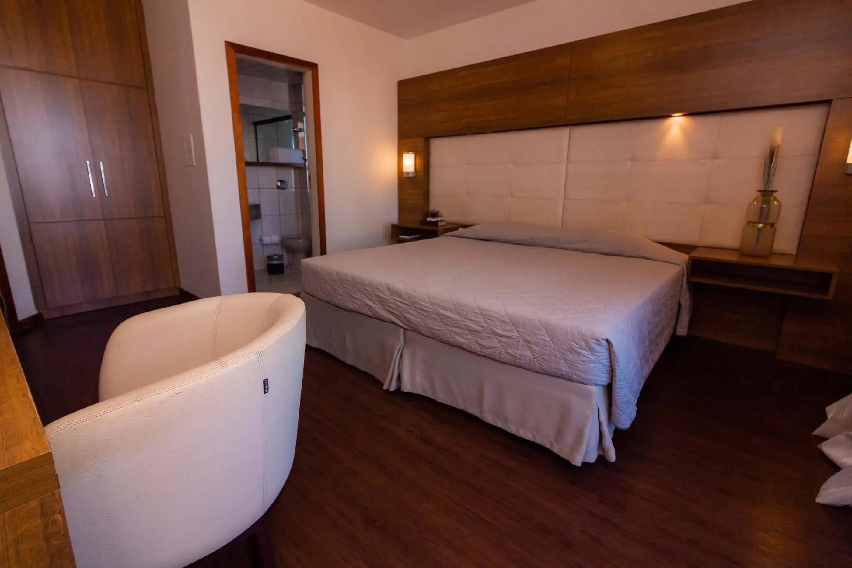 Bed in Hotel Kennedy Bed in Hotel Kennedy