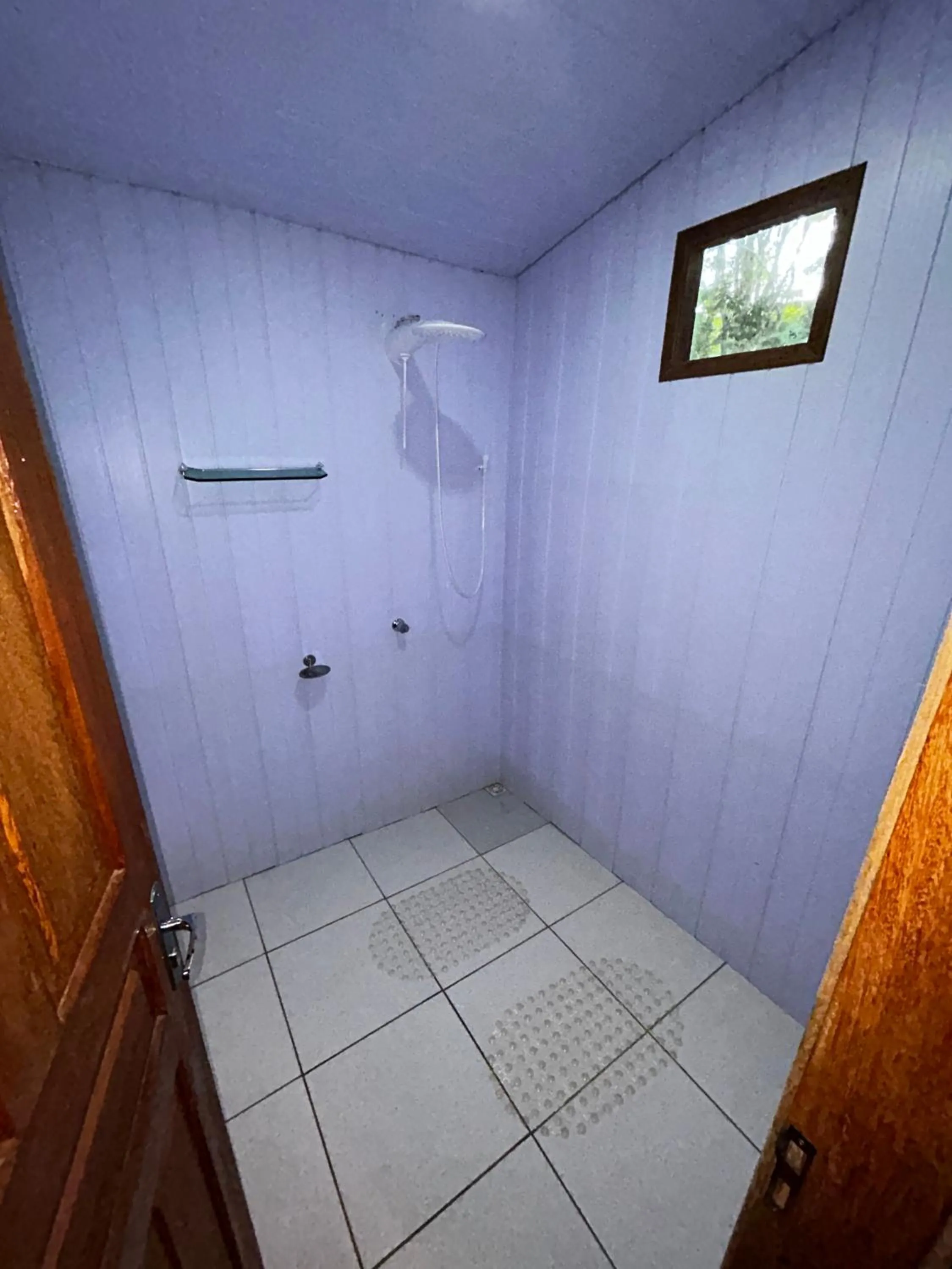 Shower in Vista do Lago Jungle Lodge