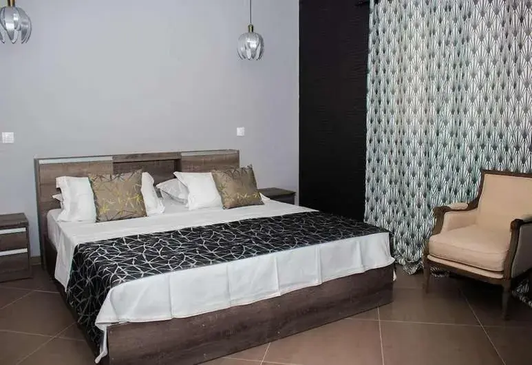 Three-Bedroom Apartment in Aparthotel Palace Three-Bedroom Apartment in Aparthotel Palace