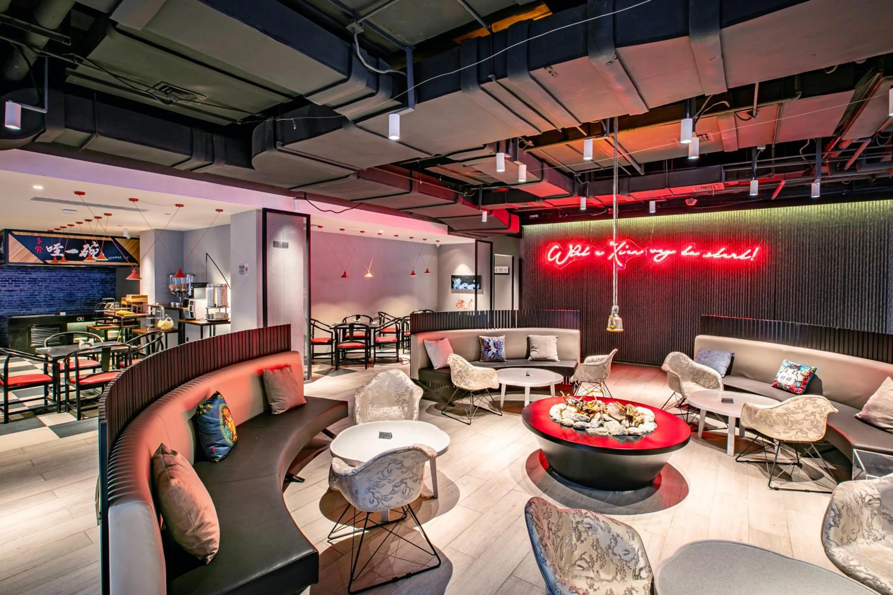 Lobby or reception in Jinmao Hotel Xi'an Downtown ( Bell & Drum Tower)