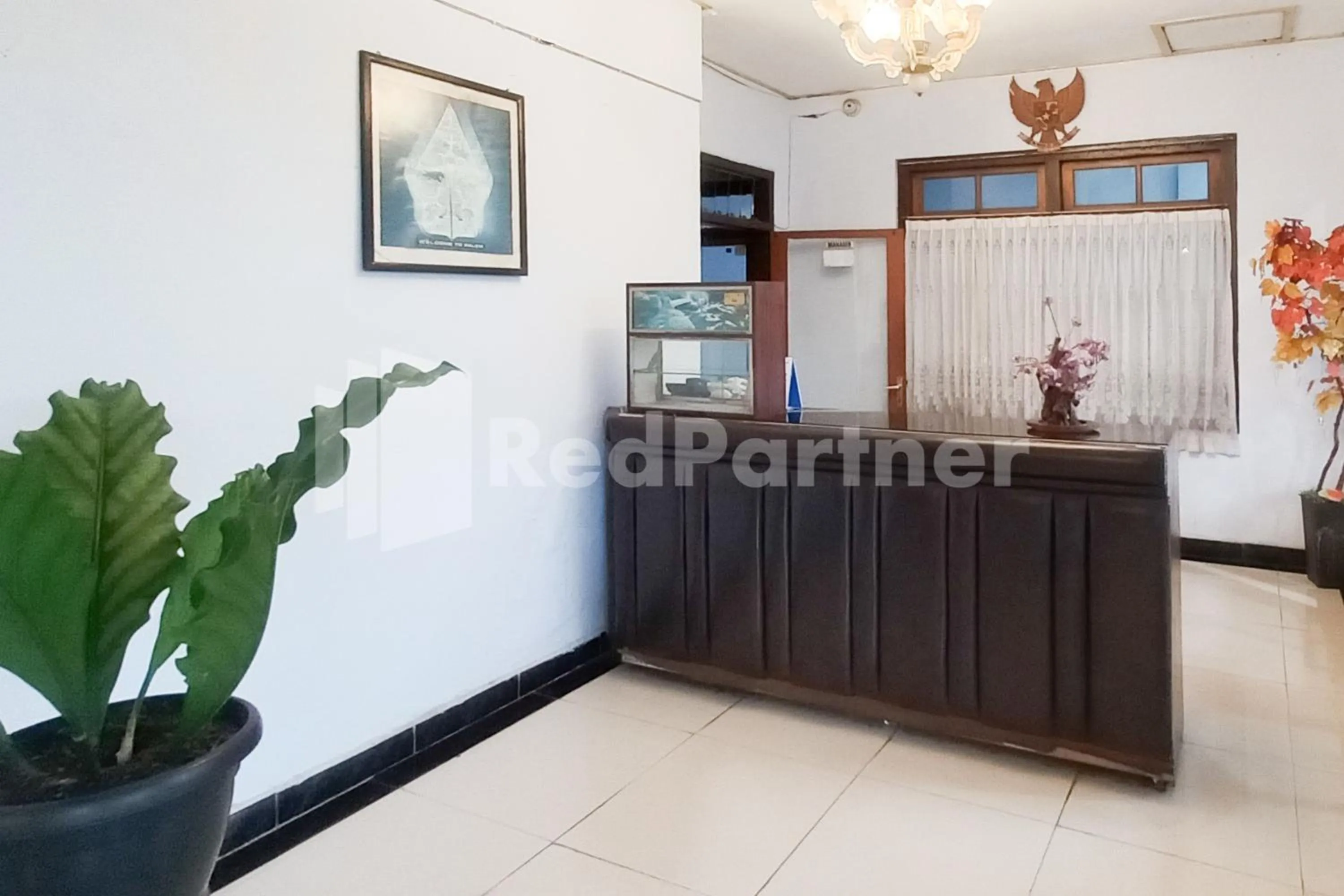Lobby or reception in Hotel Palem 1 Syariah RedPartner