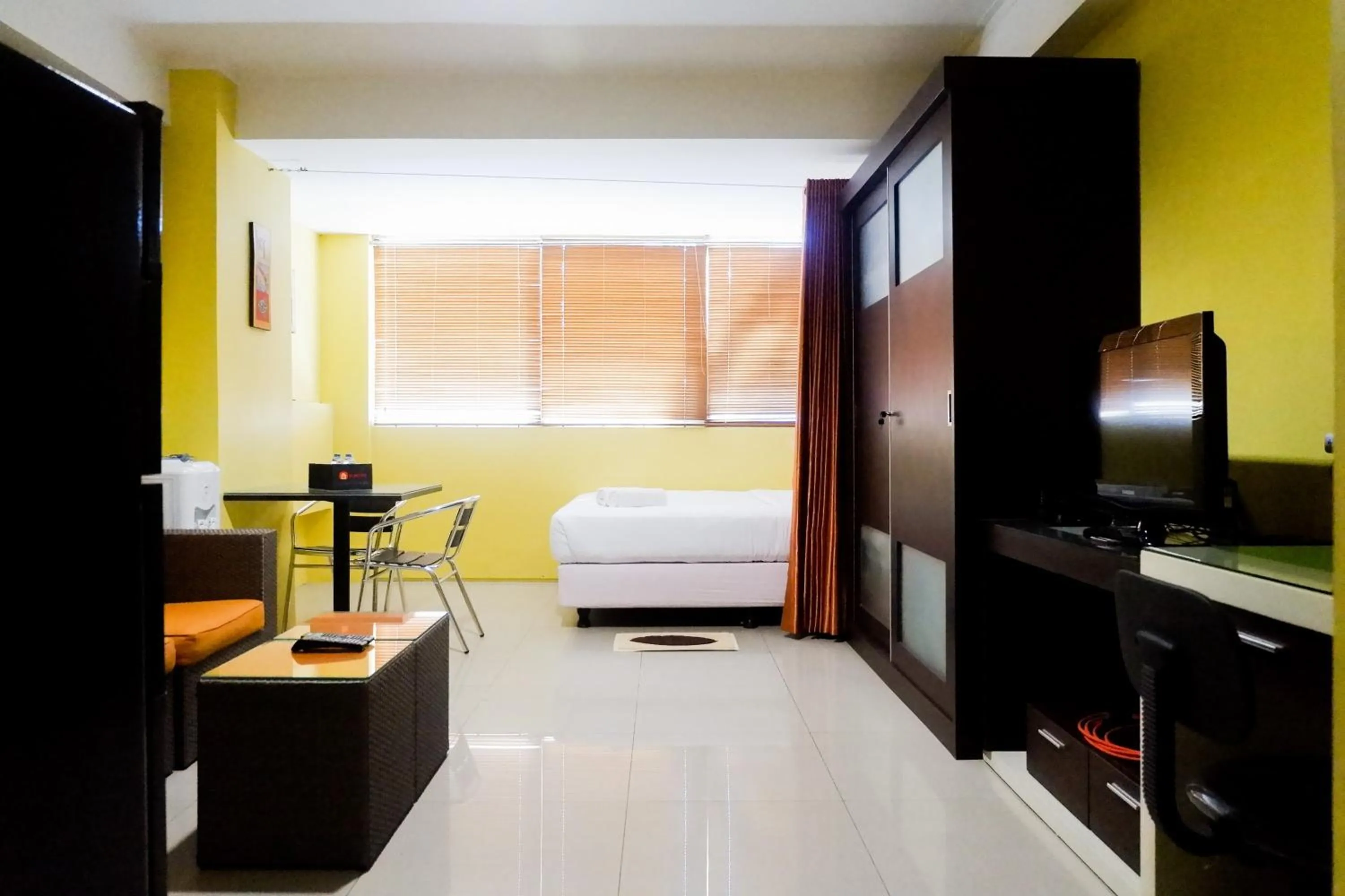 Comfy Studio at High Point Serviced Apartment By Travelio