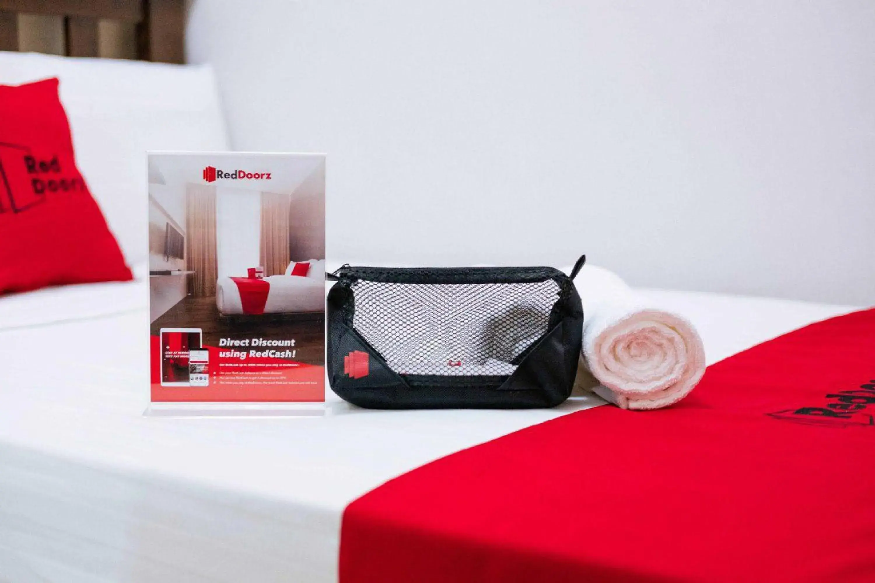 Other, Bed in RedDoorz near Cipinang Indah Mall Other, Bed in RedDoorz near Cipinang Indah Mall