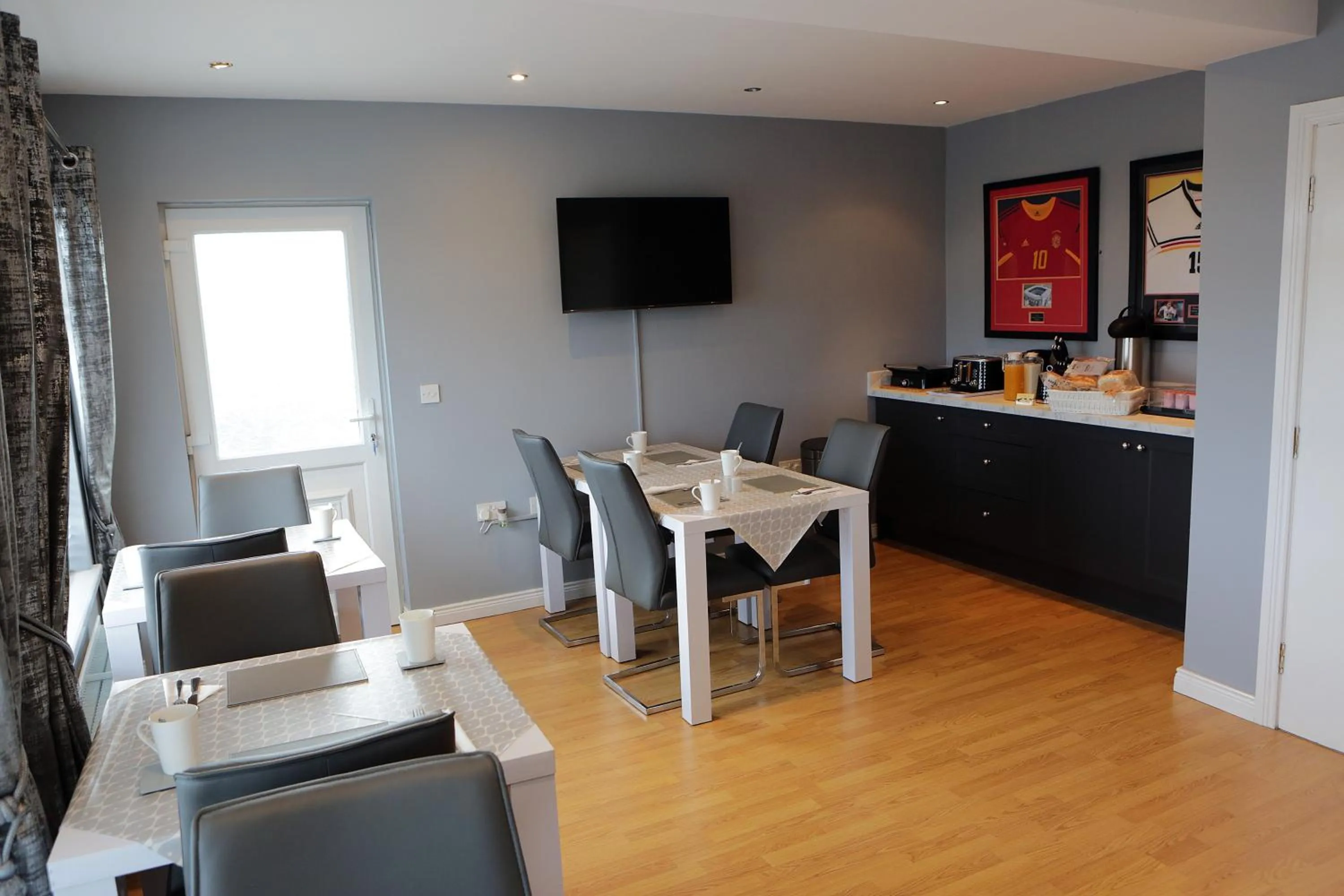 TV and multimedia in Causeway B&B