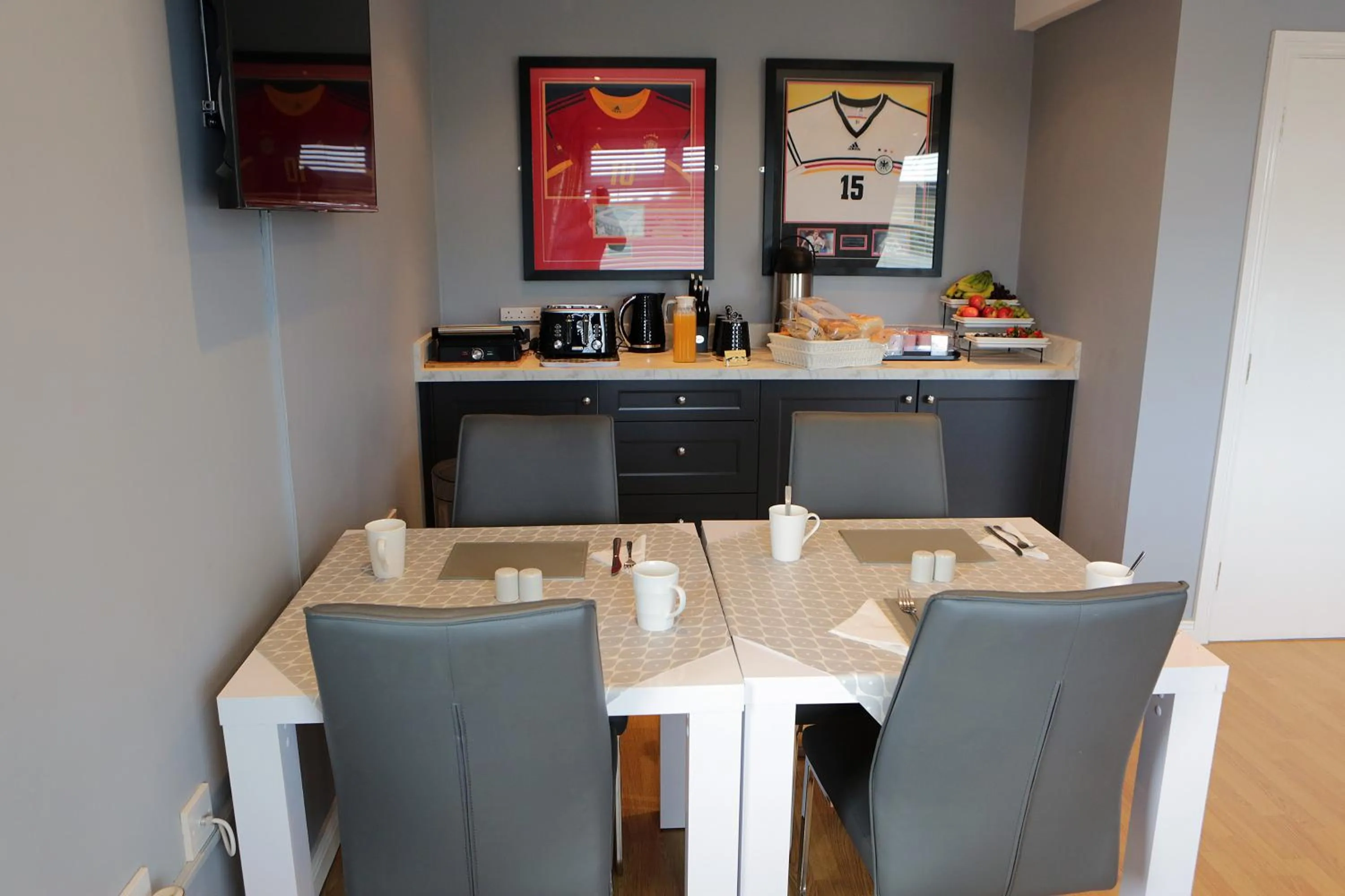 Coffee/tea facilities in Causeway B&B