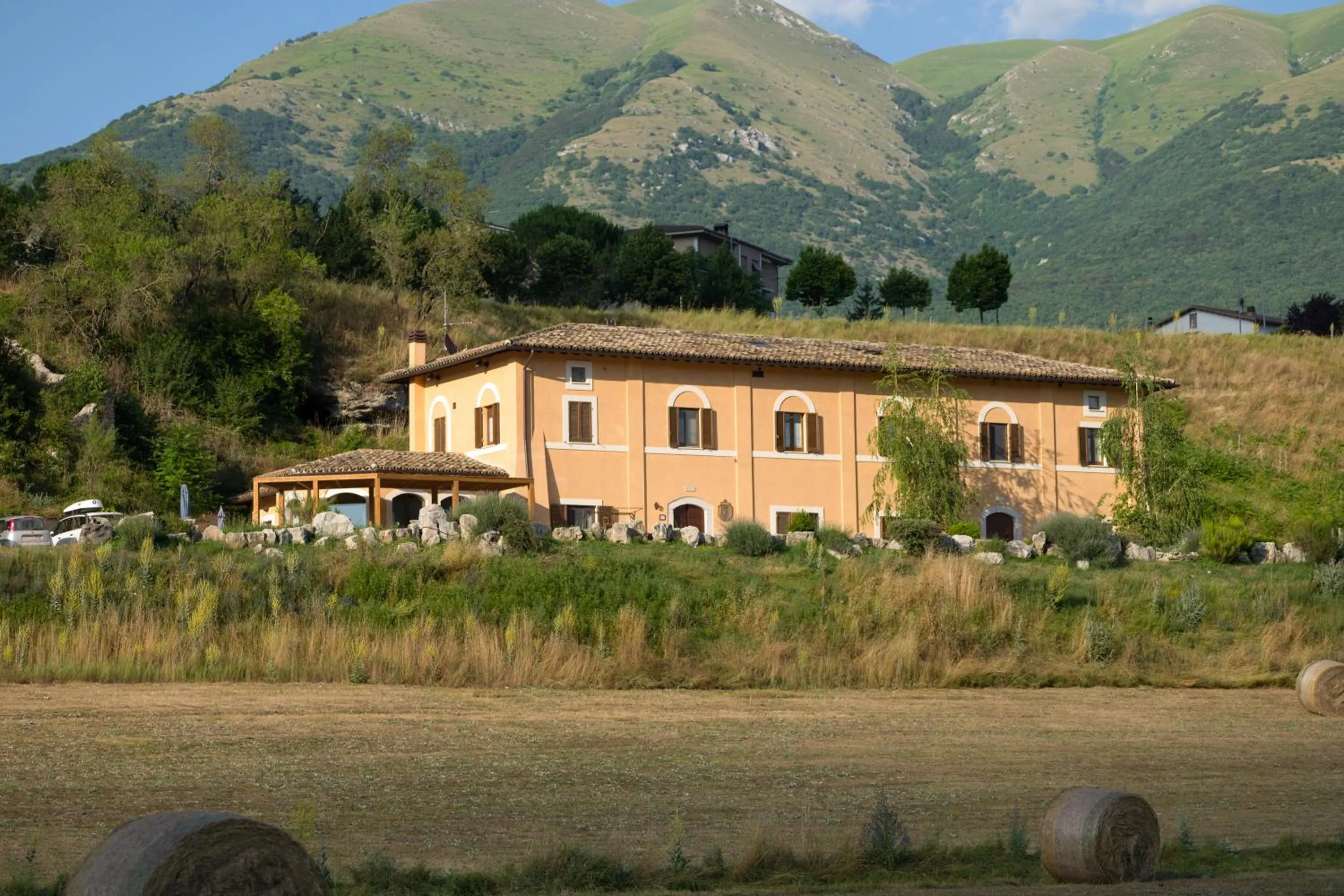 Street view in il casale san martino