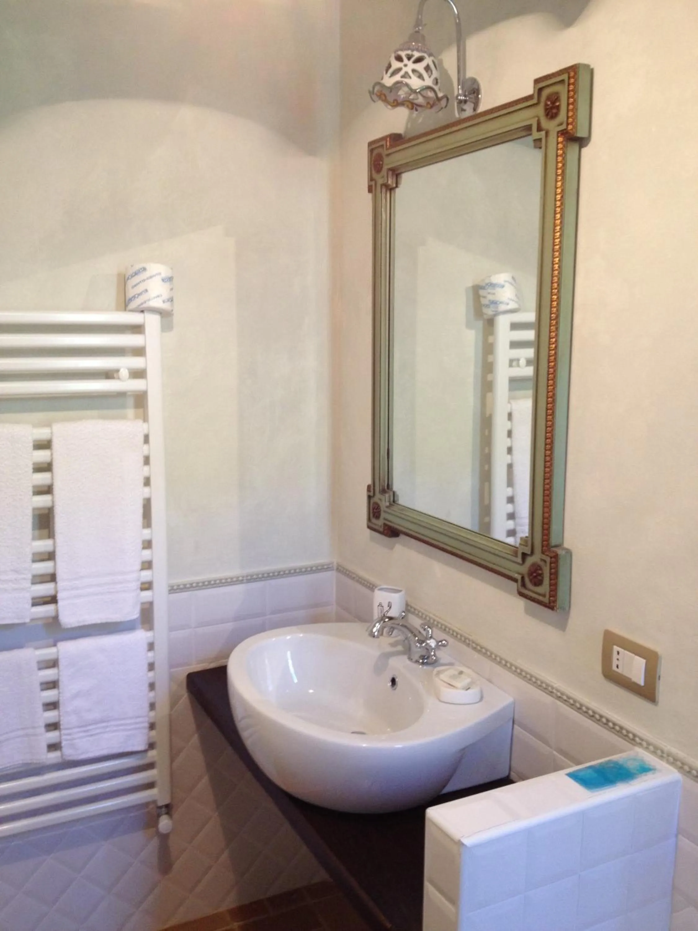 Bathroom in il casale san martino