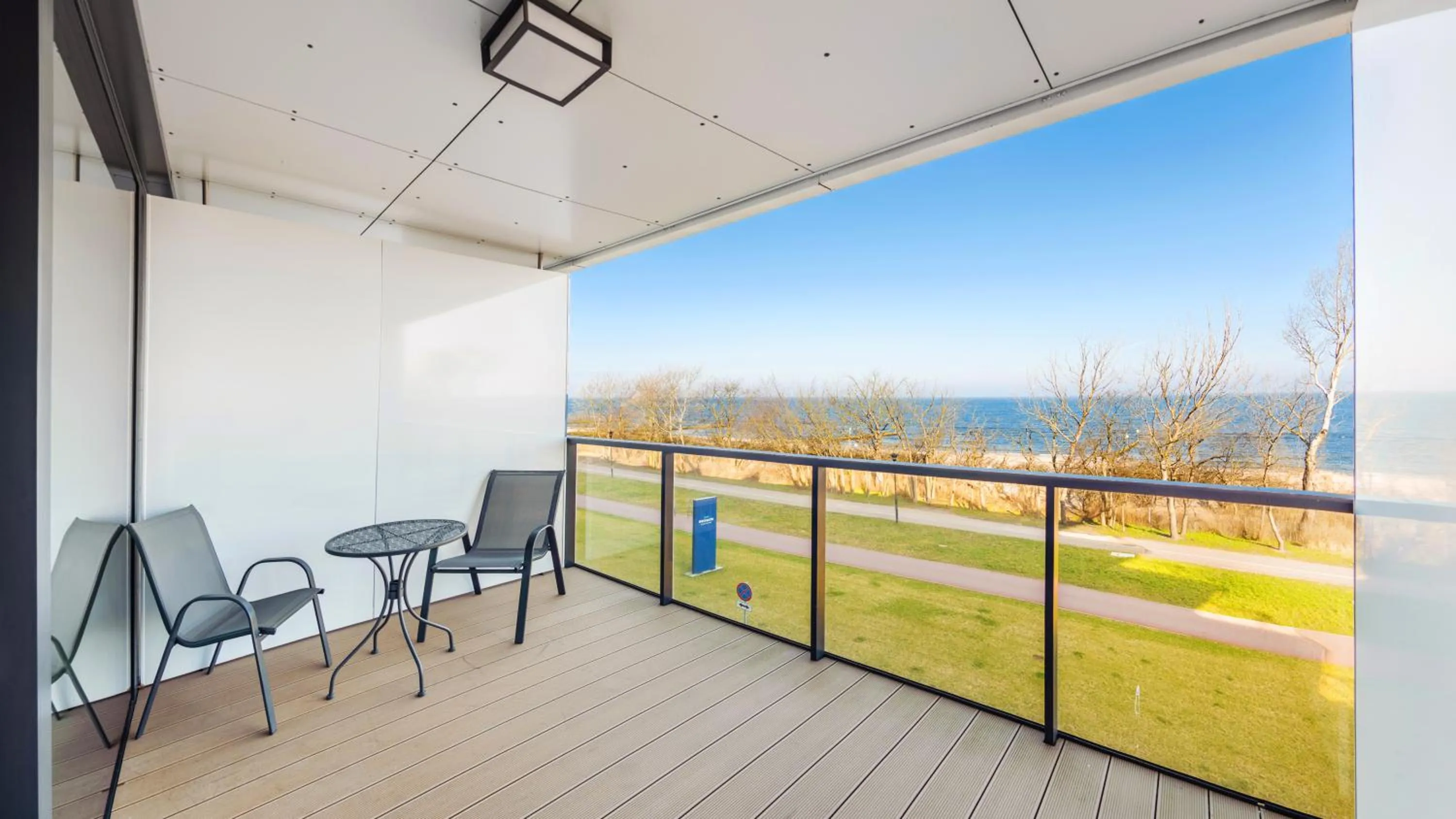Balcony/Terrace in Seaside Kołobrzeg, Sun & Snow