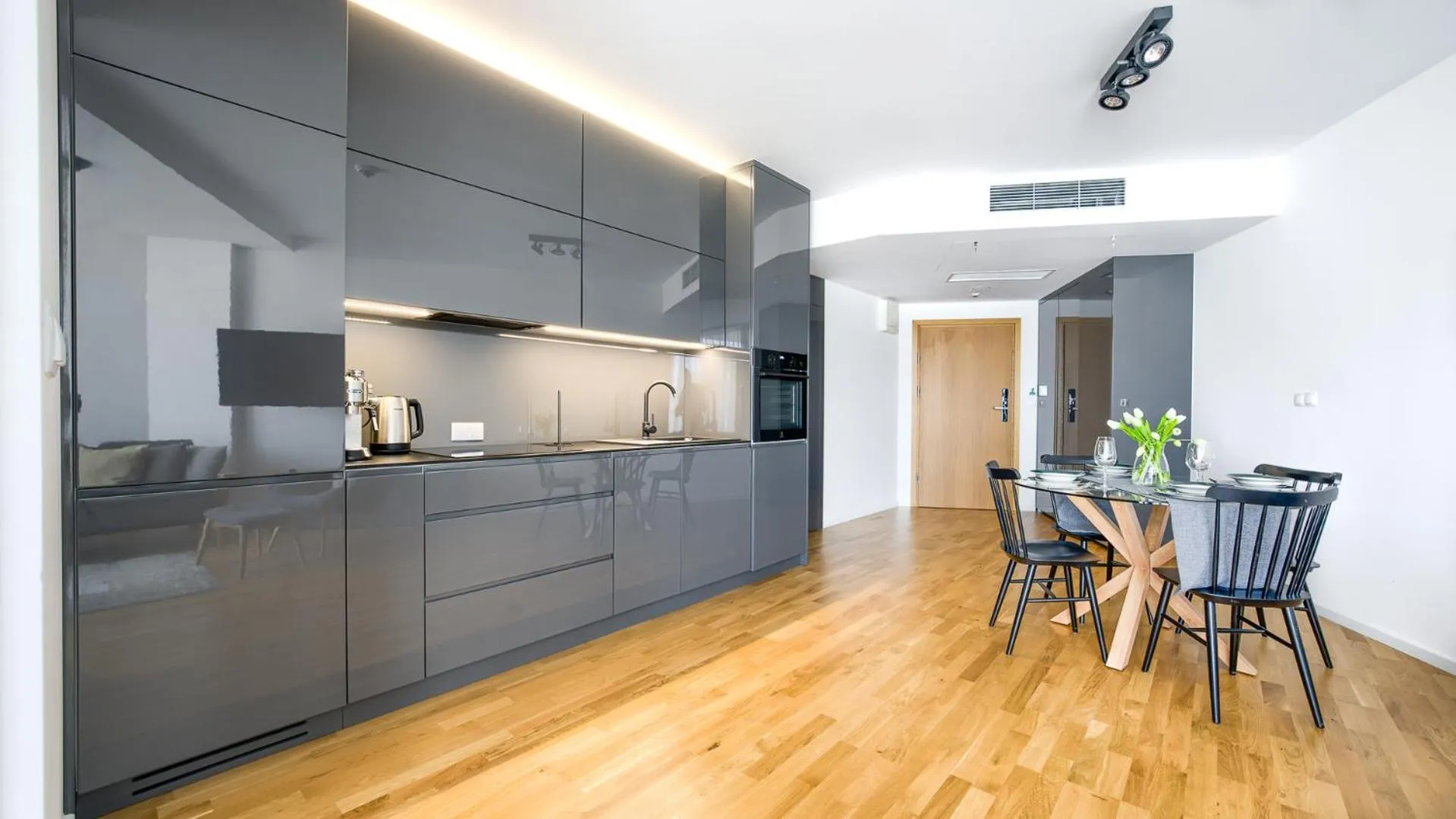 Kitchen or kitchenette in Seaside Kołobrzeg, Sun & Snow