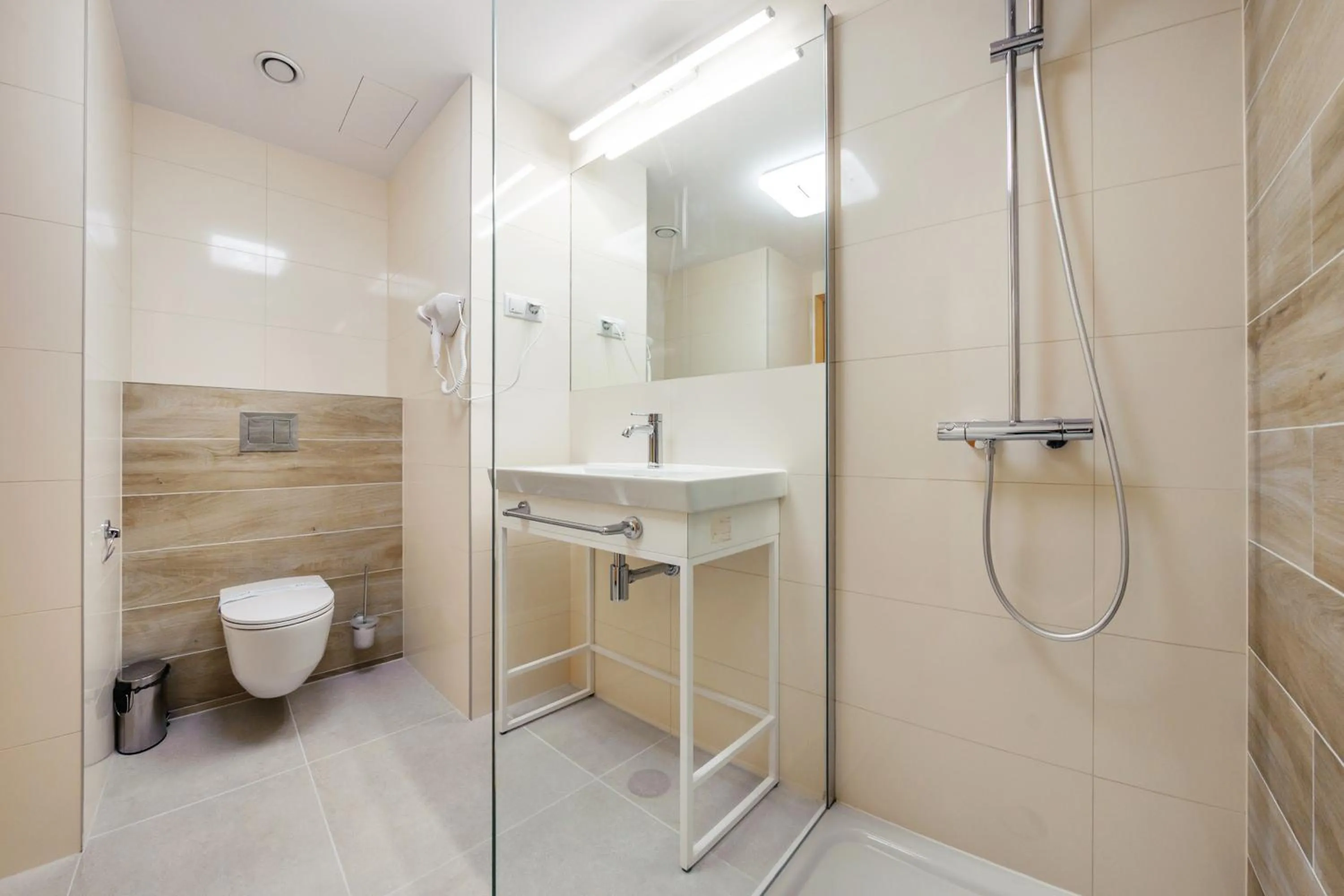 Bathroom in Seaside Kołobrzeg, Sun & Snow