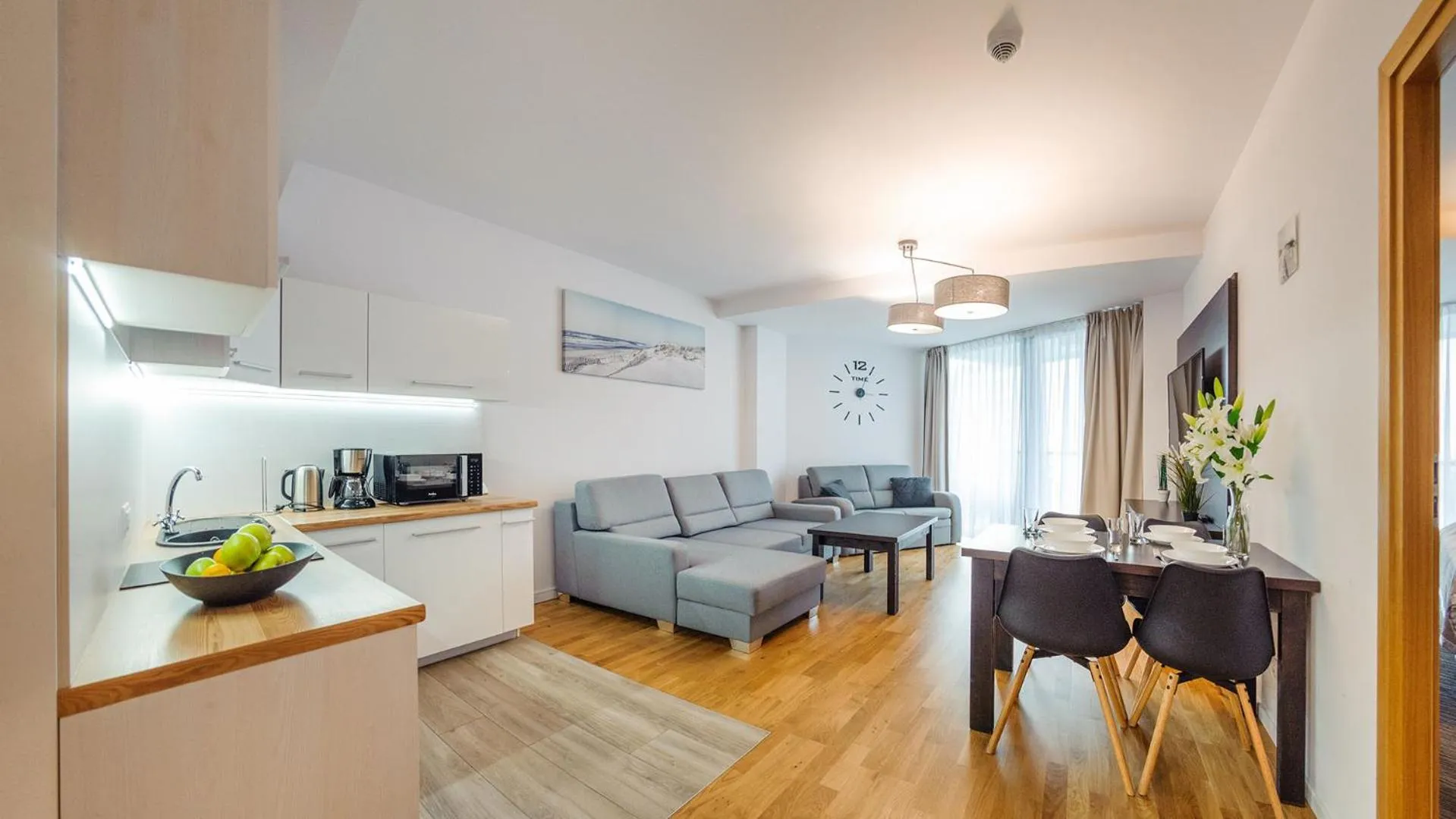 Kitchen or kitchenette in Seaside Kołobrzeg, Sun & Snow