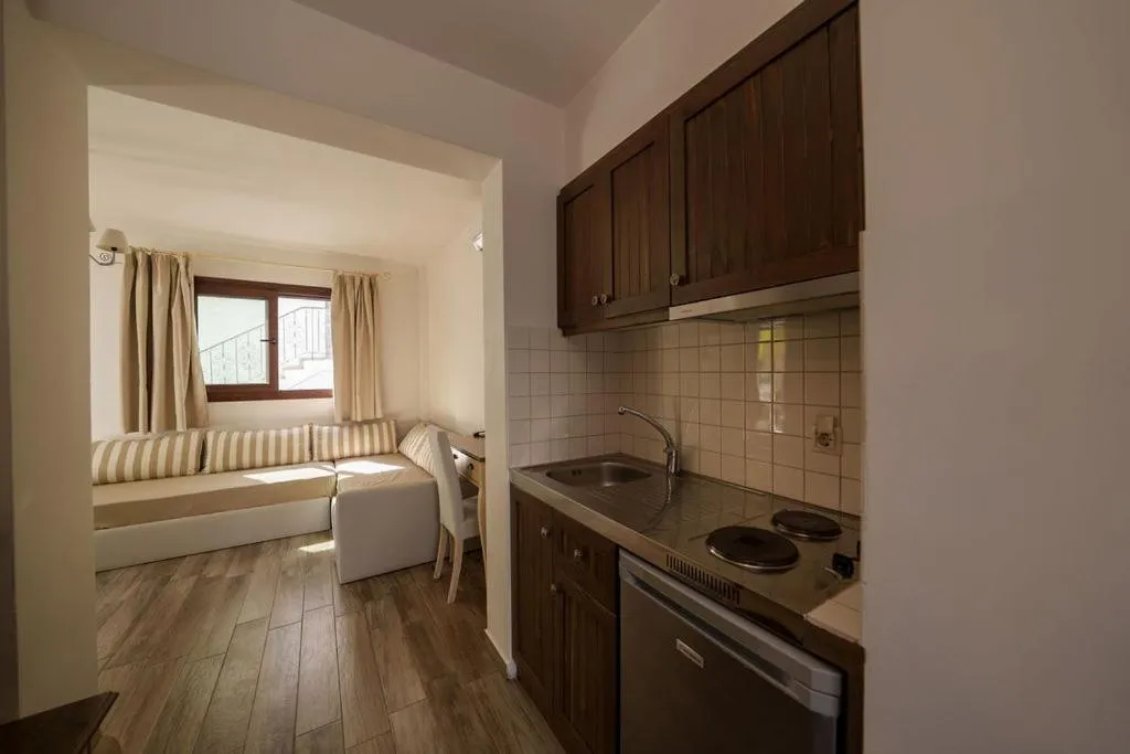 Photo of the whole room, Bed in Hotel Pilalidis