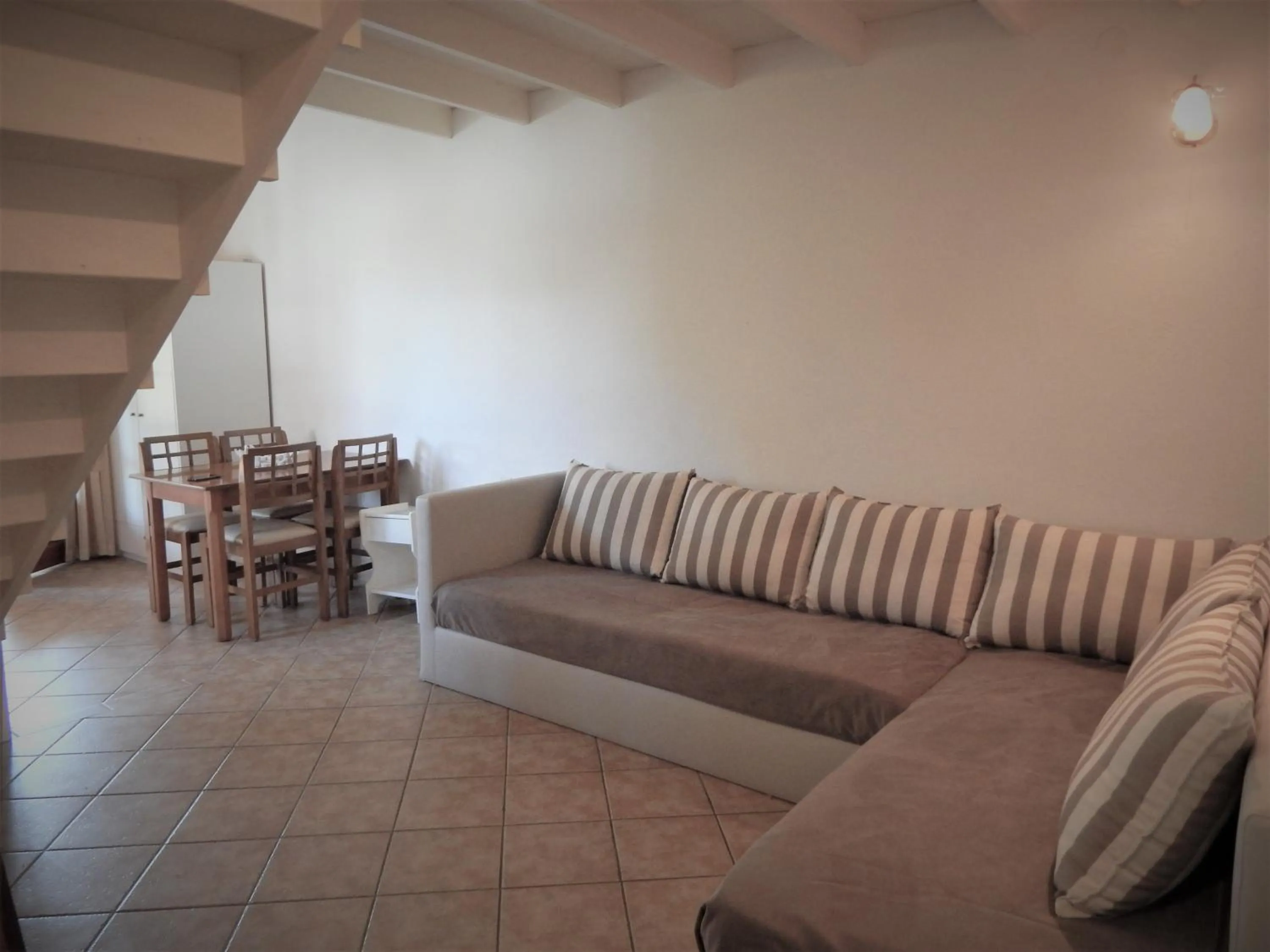 Seating area in Hotel Pilalidis