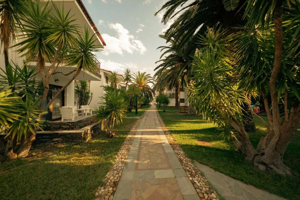 Garden in Hotel Pilalidis