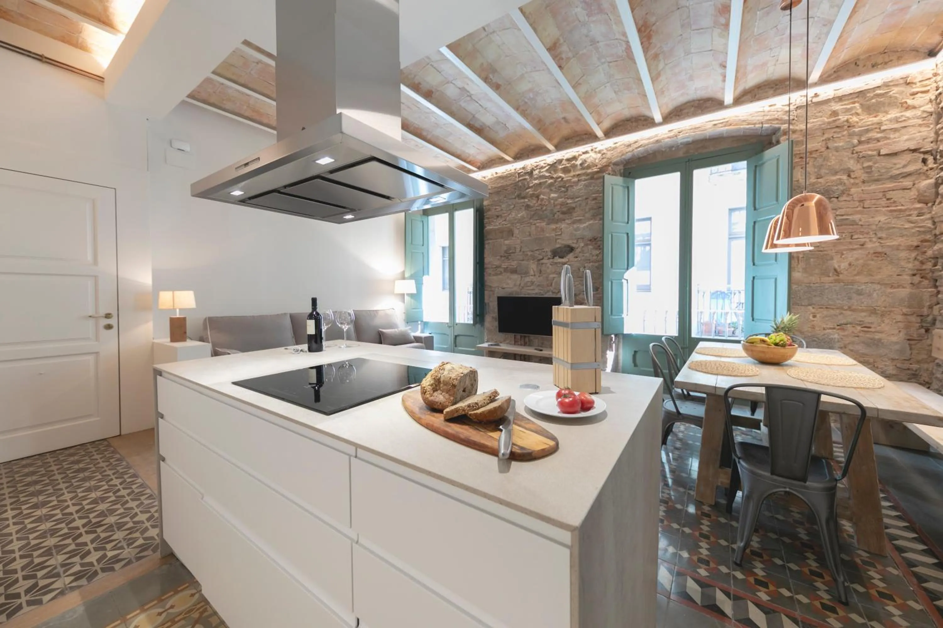 Kitchen or kitchenette in Bravissimo Mercaders, beautiful 3 bedroom apartment