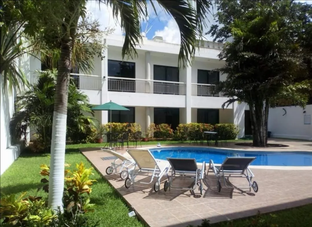 Patio in Hotel Holly