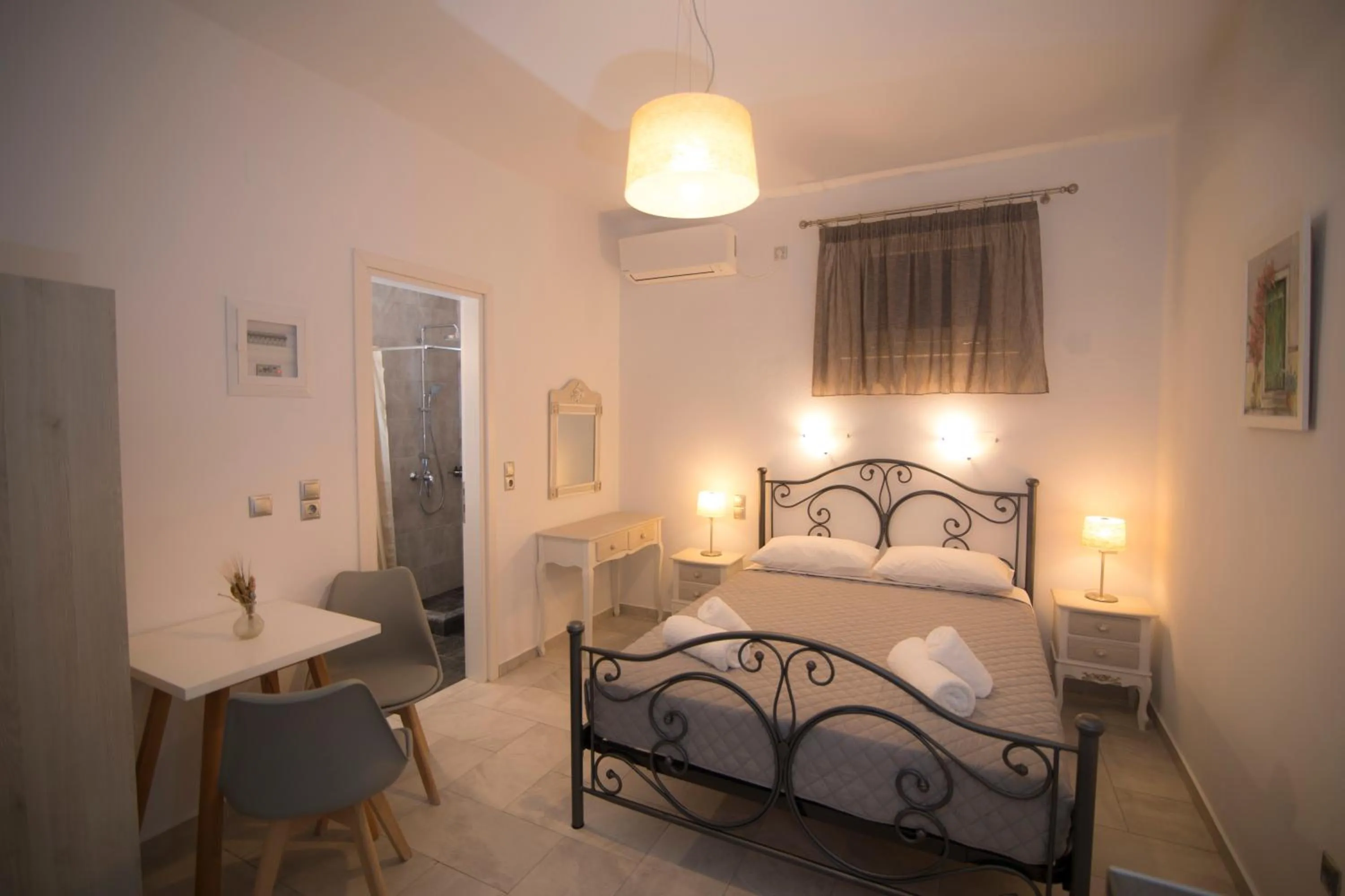 Bed in KAMARADO STUDIOS