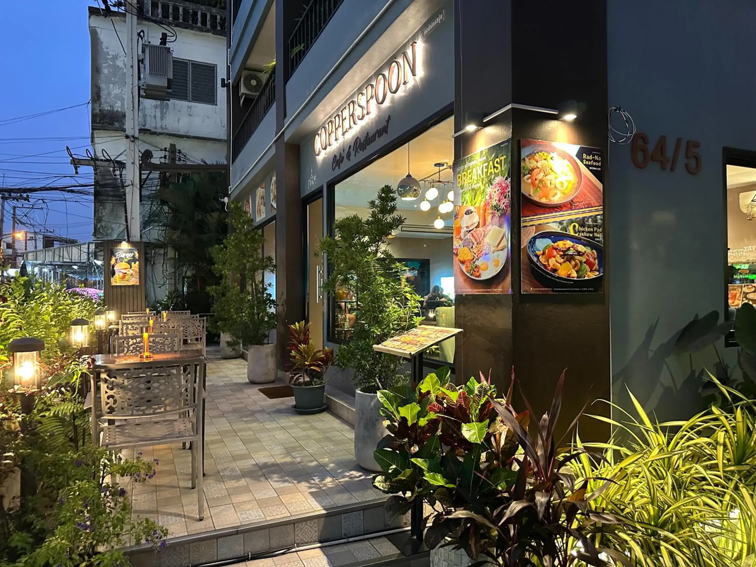 Restaurant/places to eat in Nalanta Hotel Pattaya Restaurant/places to eat in Nalanta Hotel Pattaya