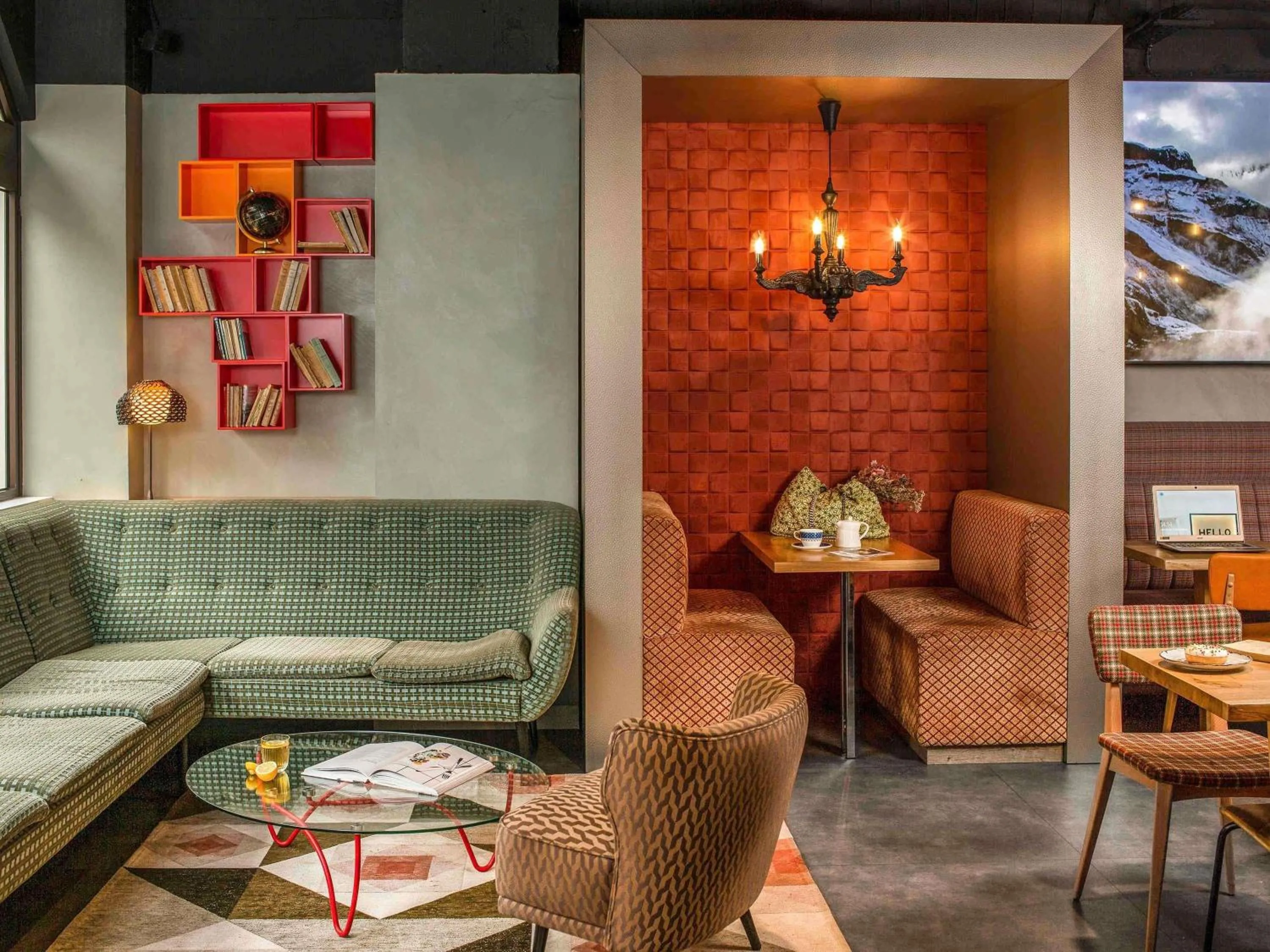 Lounge or bar in Hôtel Mercure Paris Centre Gare Montparnasse