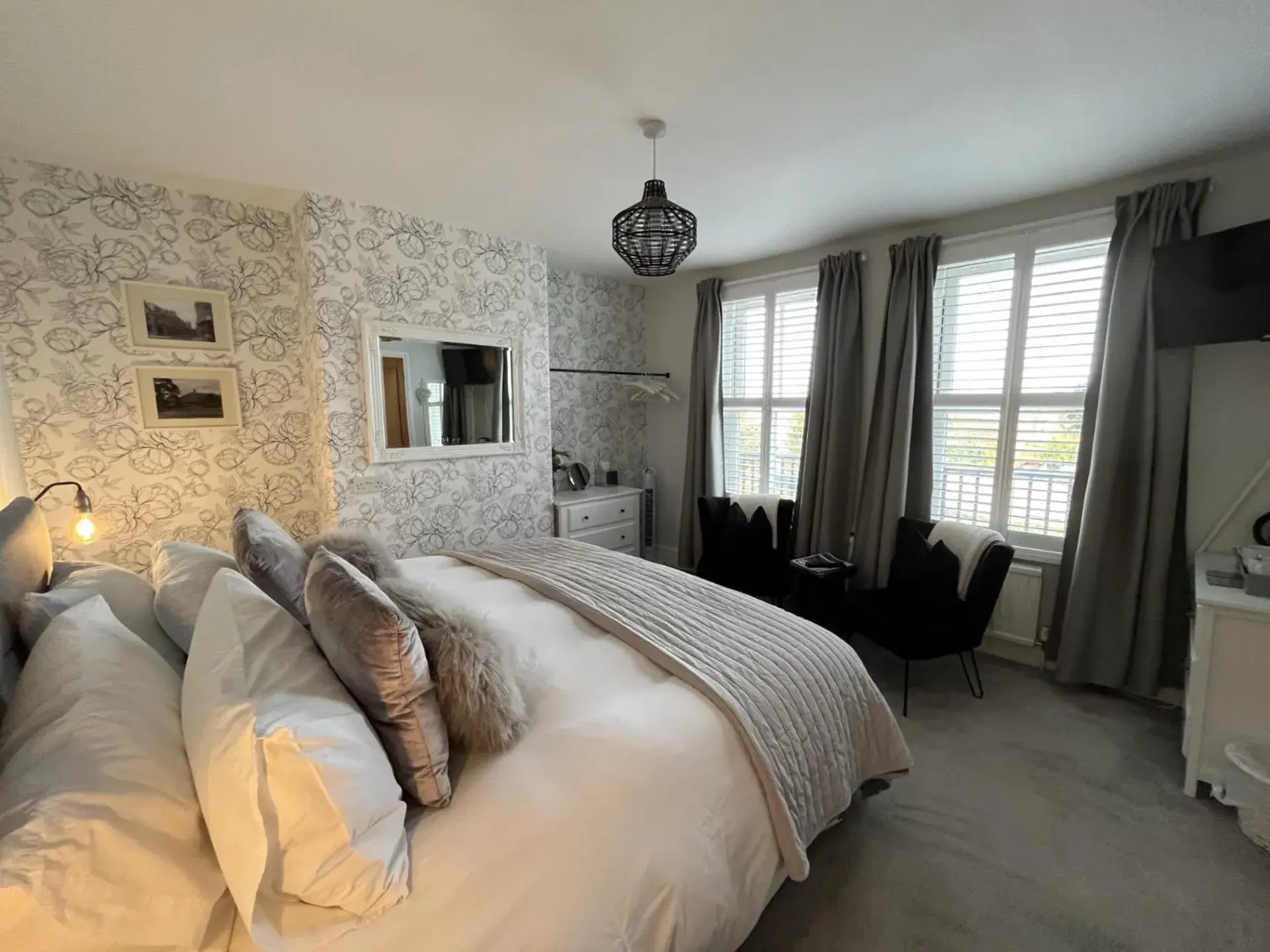 King Room - single occupancy in The Glastonbury Townhouse B&B King Room - single occupancy in The Glastonbury Townhouse B&B