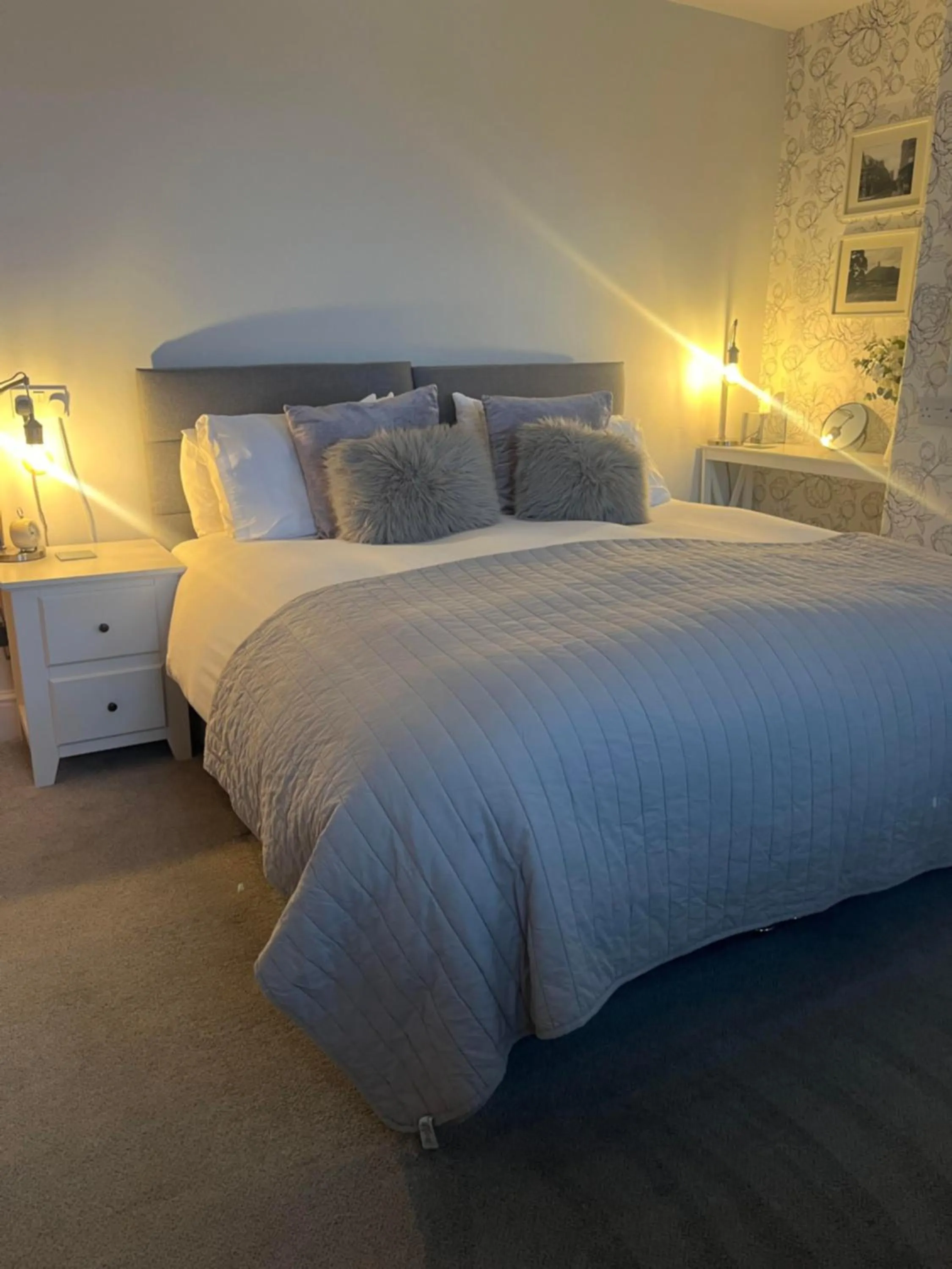 Bedroom, Bed in The Glastonbury Townhouse B&B