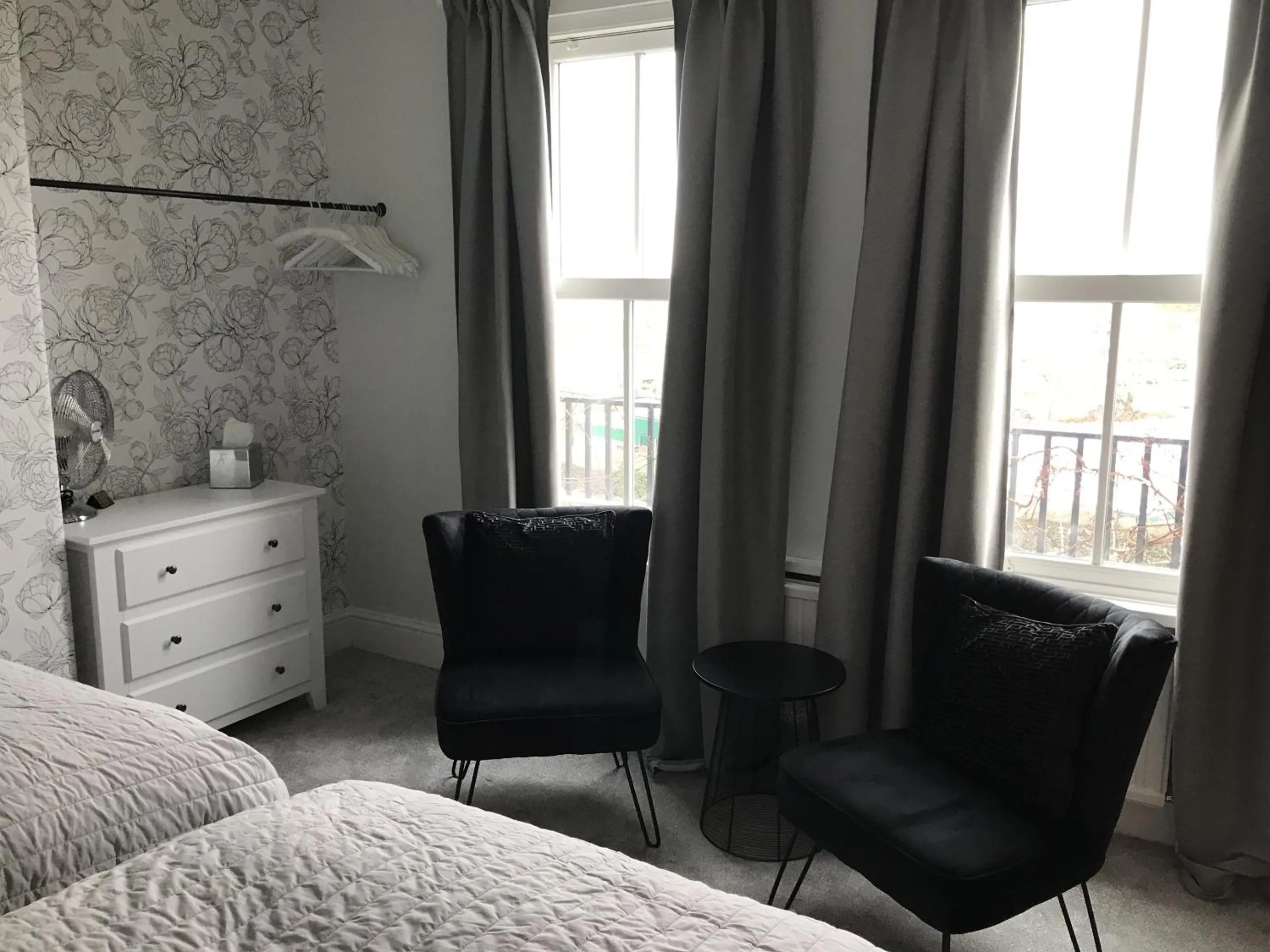 Bedroom, Bed in The Glastonbury Townhouse B&B