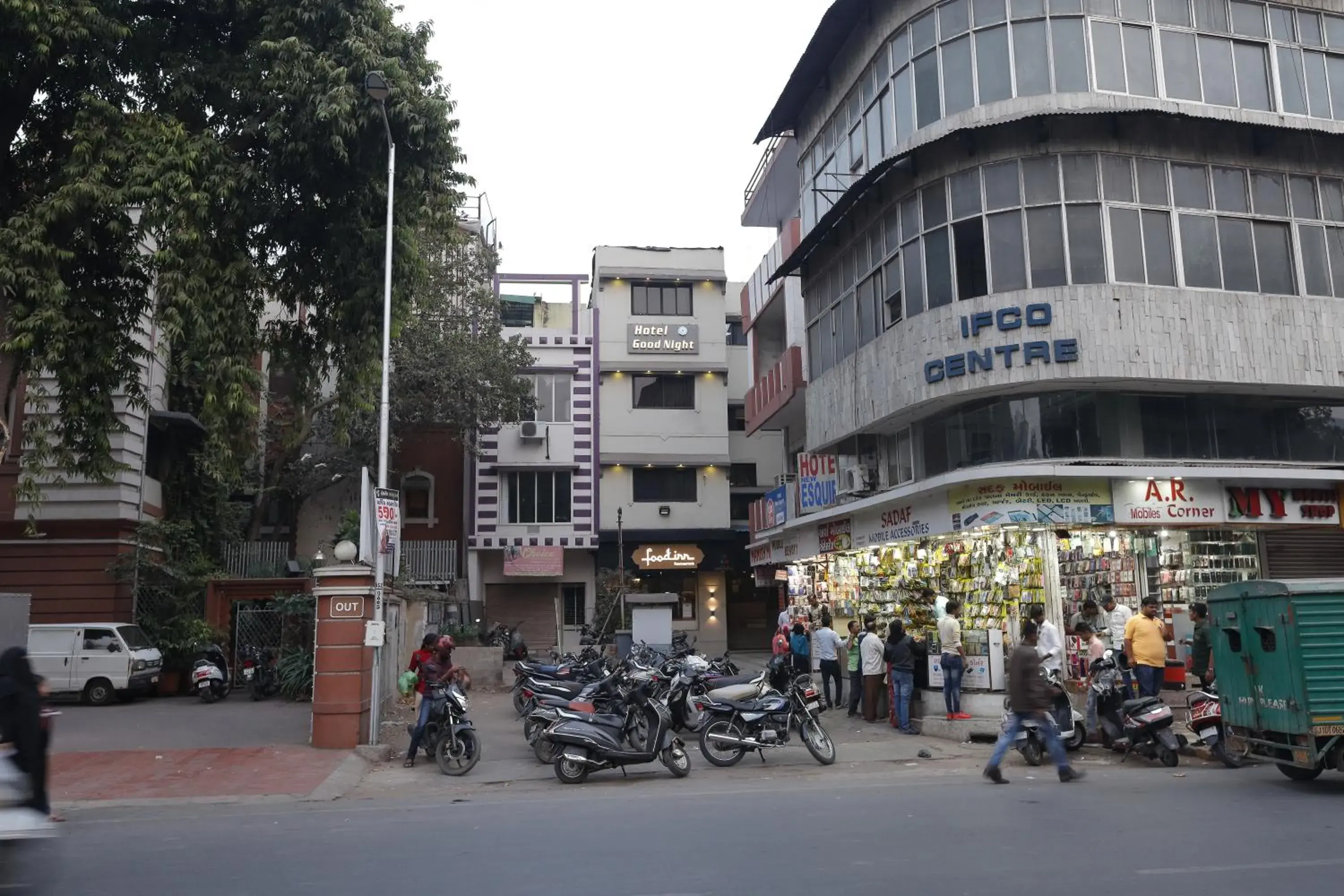Facade/entrance in Hotel Good Night Facade/entrance in Hotel Good Night